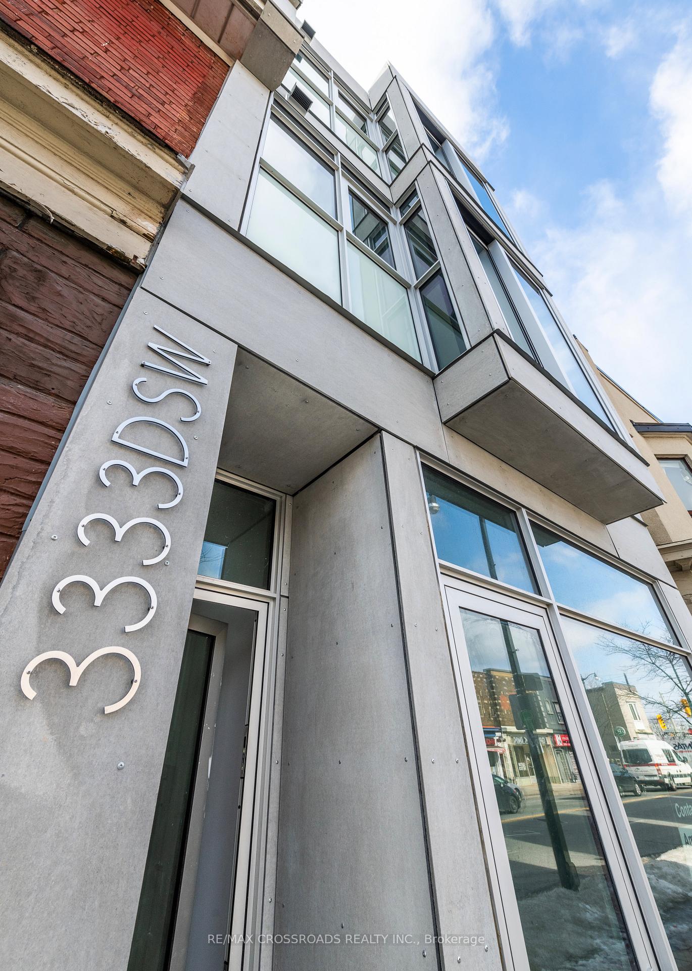 Photo of Unit 3A, 3333 Dundas Street W