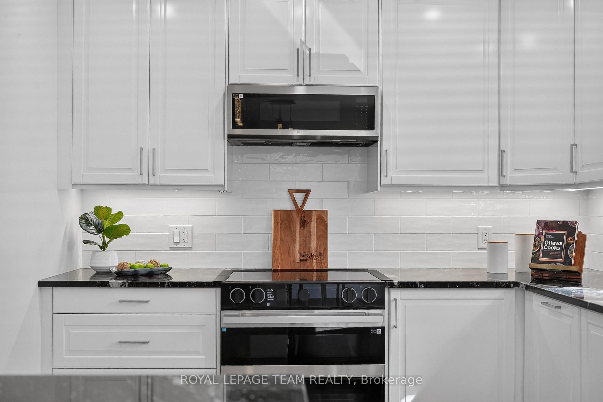 Photo 37 of 6614 Parkway Road, Ottawa, Greely — HOMEH