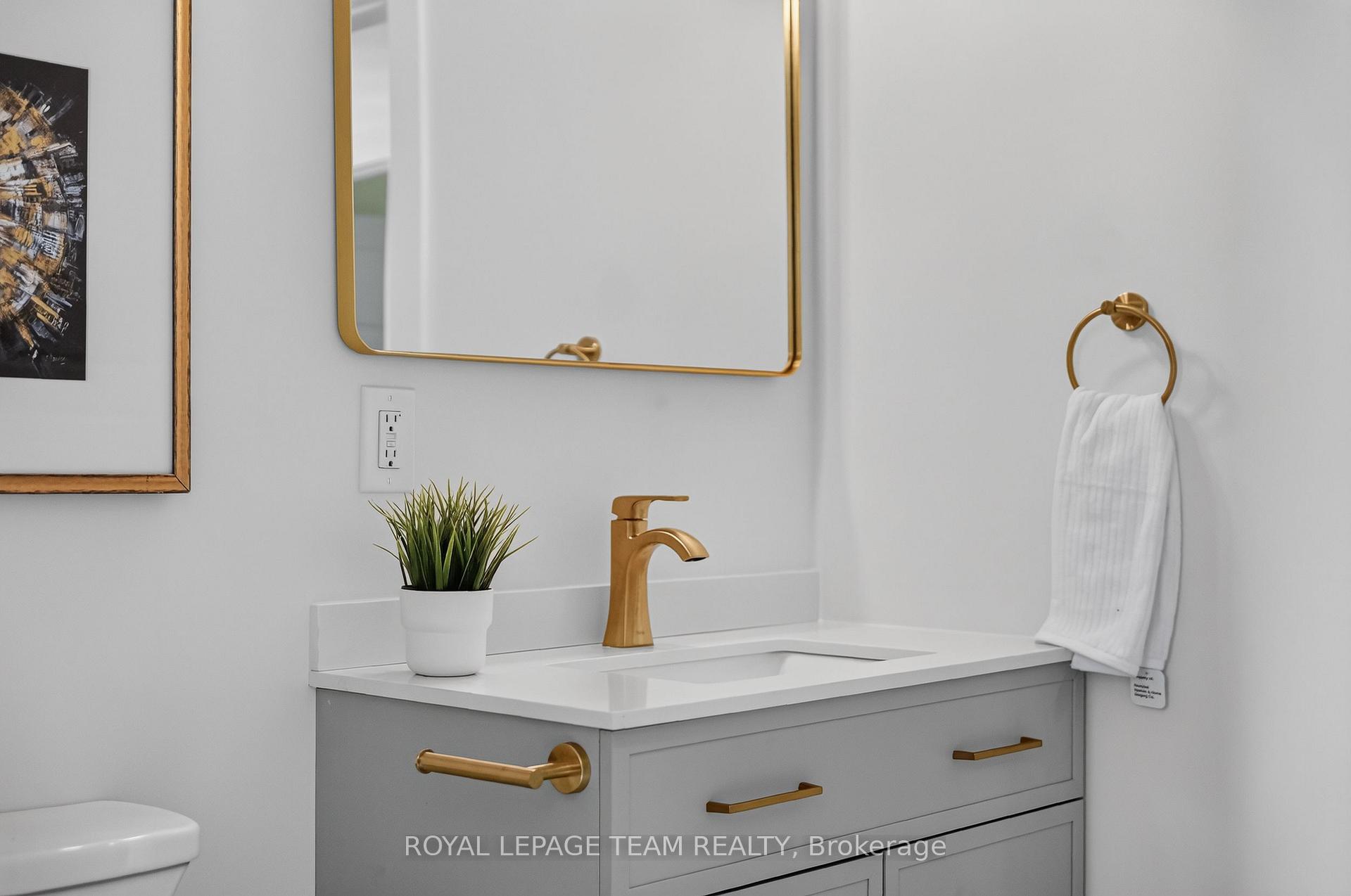Photo 57 of 6614 Parkway Road, Ottawa, Greely — HOMEH