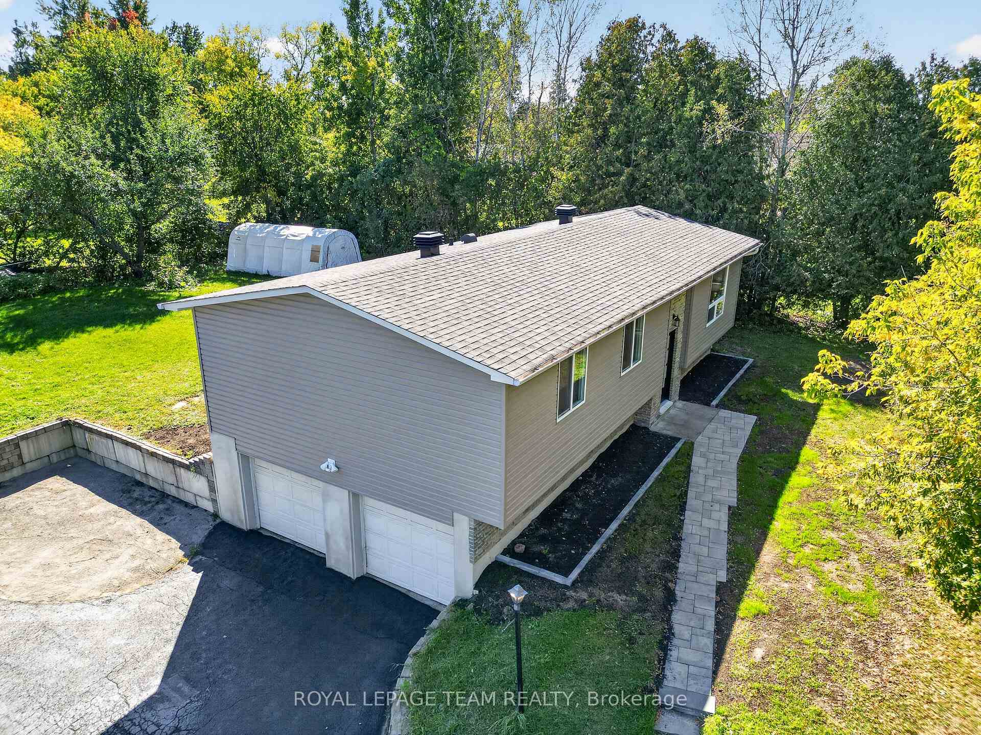 Photo 7 of 6614 Parkway Road, Ottawa, Greely — HOMEH