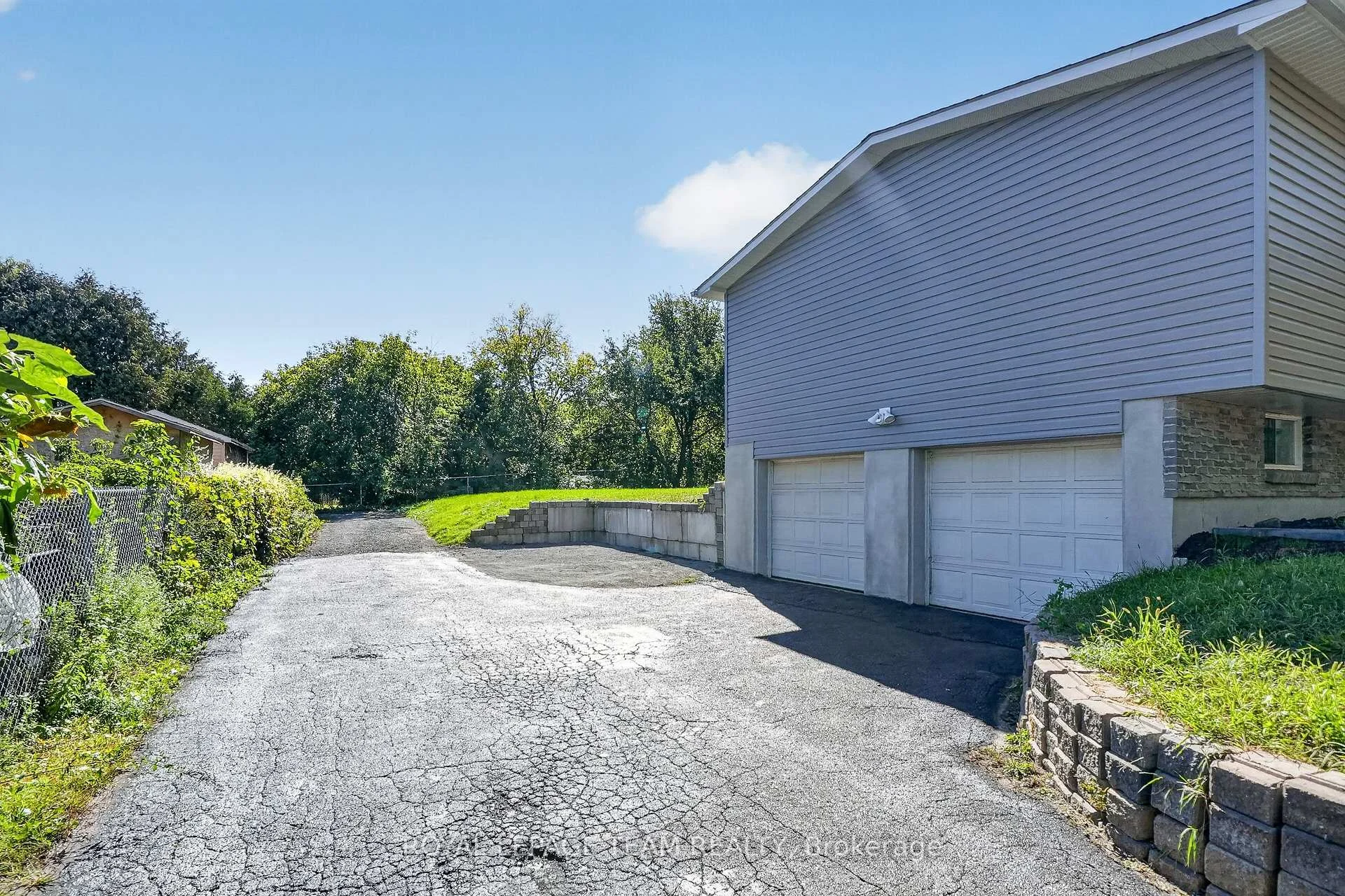 Photo 75 of 6614 Parkway Road, Ottawa, Greely — HOMEH