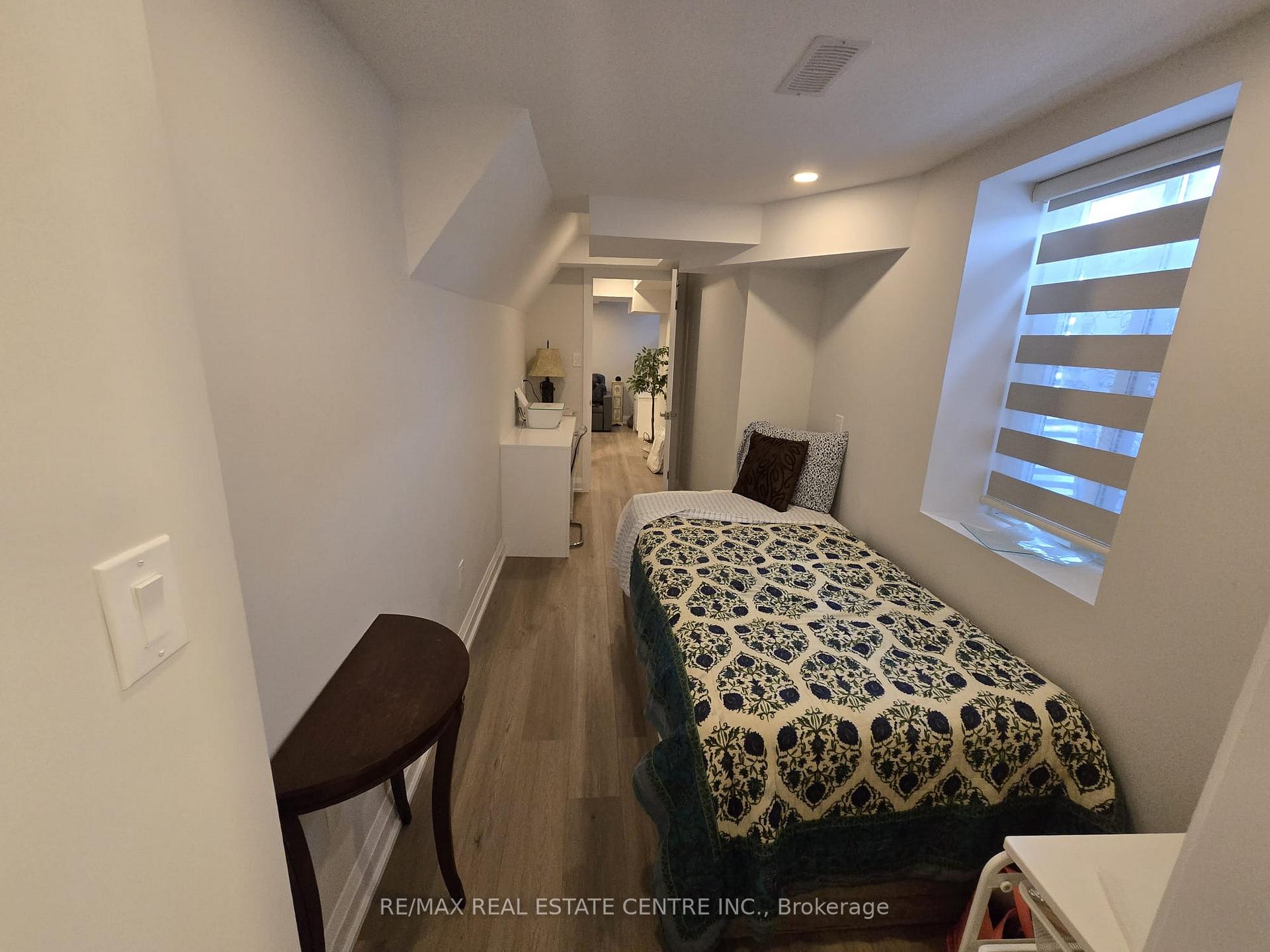 Photo 28 of Unit Bsmt., 1412 Rose Way, Milton, Cobban — HOMEH