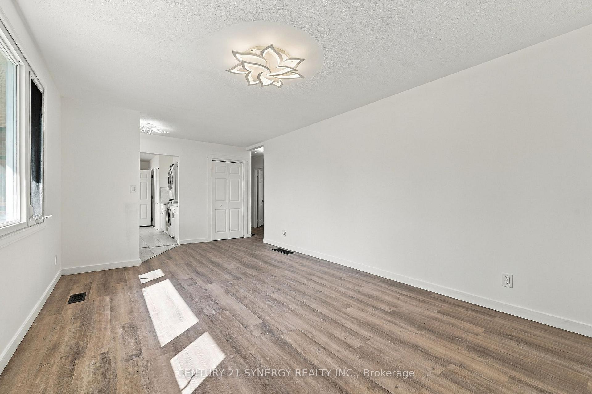 Photo 8 of 696 Whites Road, Quinte West, Sidney Ward — HOMEH