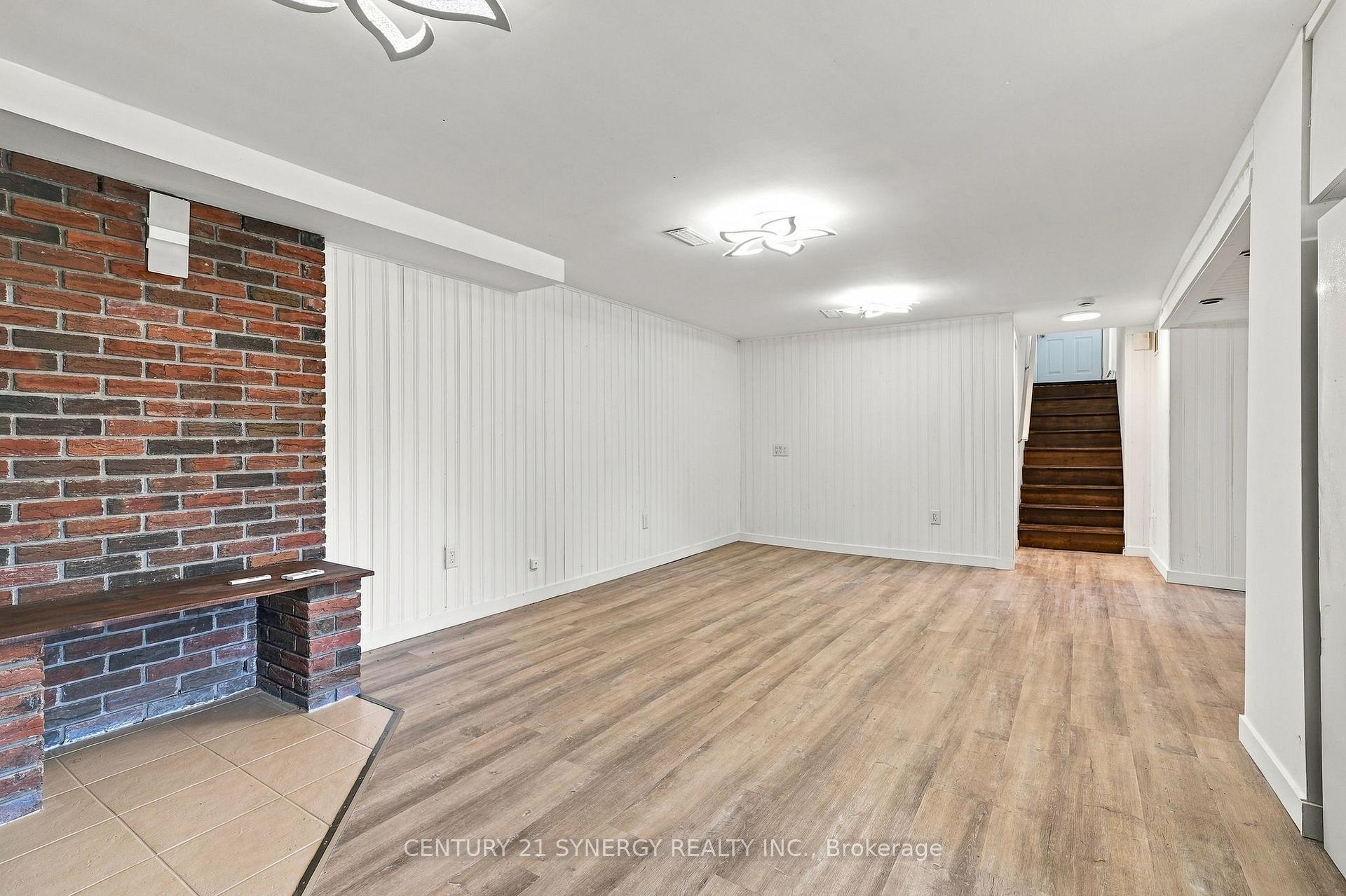 Photo 31 of 696 Whites Road, Quinte West, Sidney Ward — HOMEH