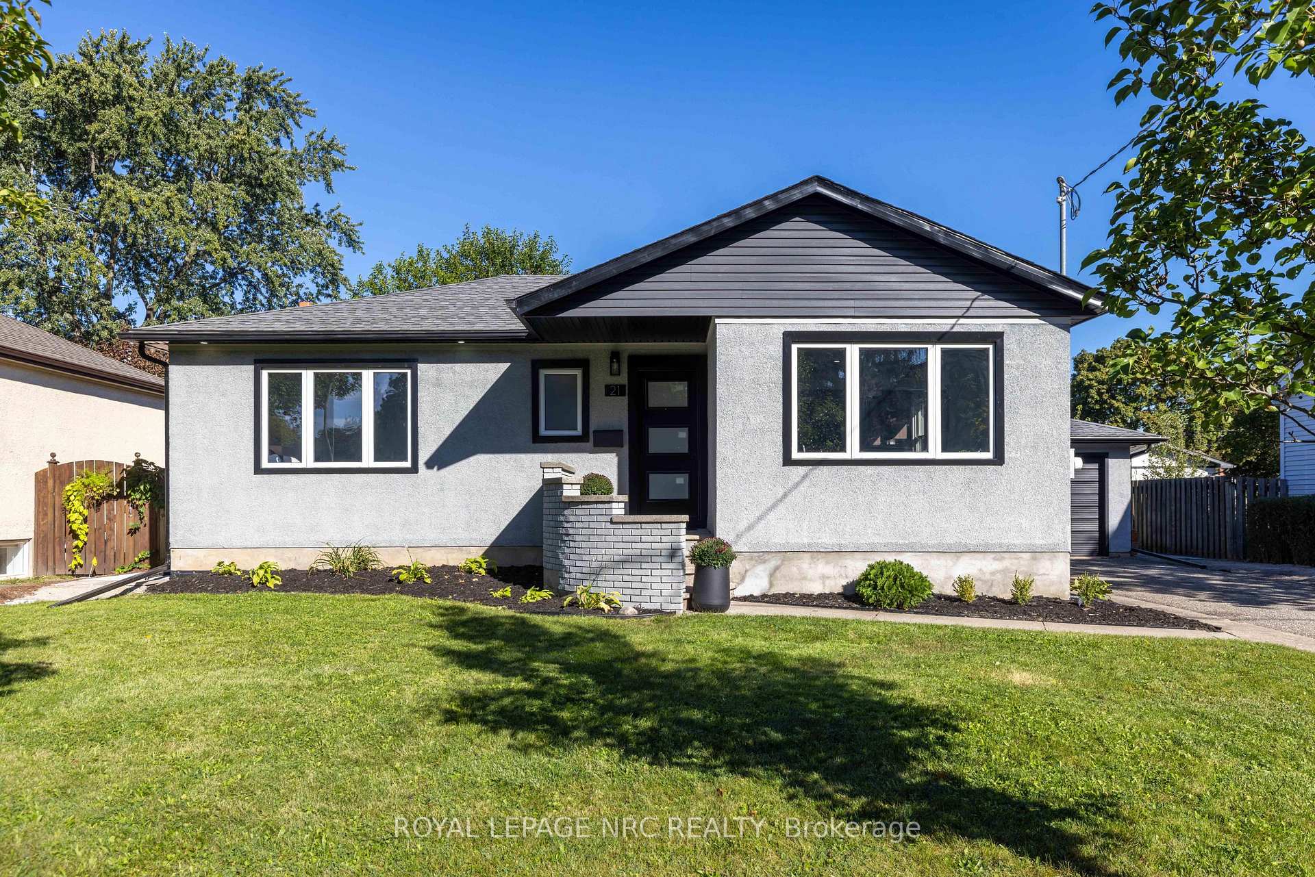 Photo 38 of 21 Silverdale Drive, St. Catharines, Vine/Linwell — HOMEH