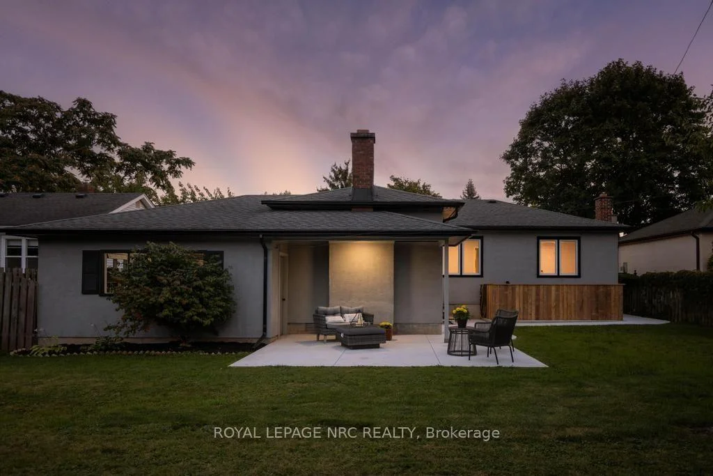 Photo 27 of 21 Silverdale Drive, St. Catharines, Vine/Linwell — HOMEH