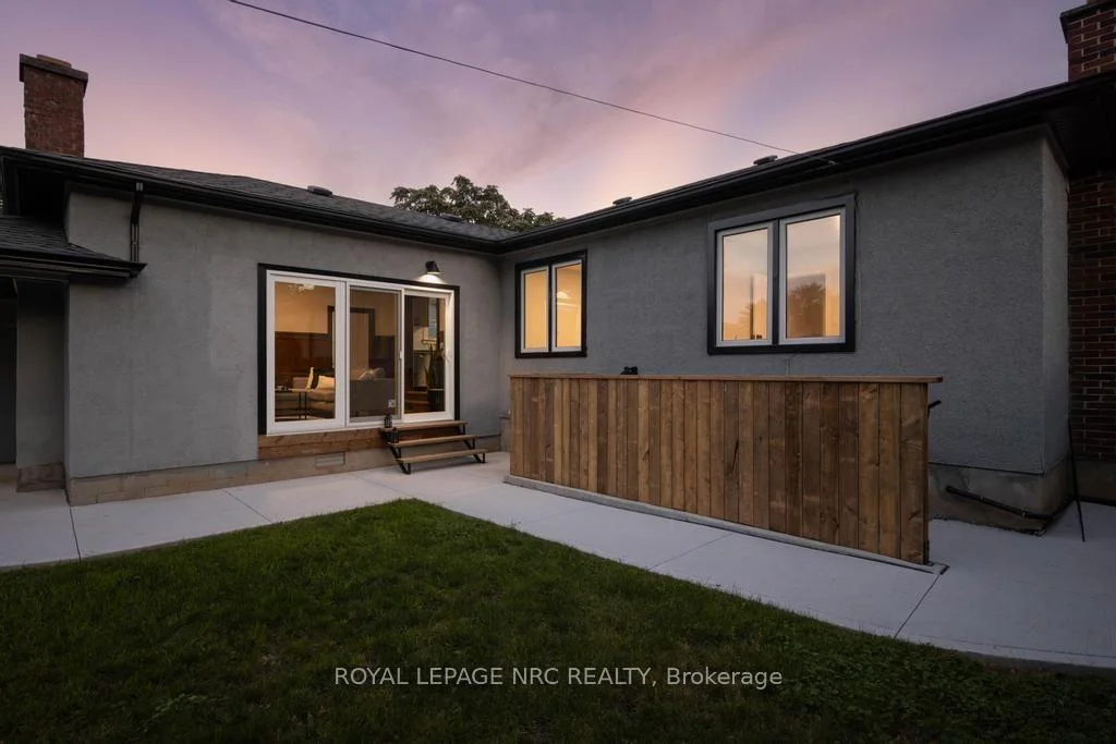 Photo 30 of 21 Silverdale Drive, St. Catharines, Vine/Linwell — HOMEH
