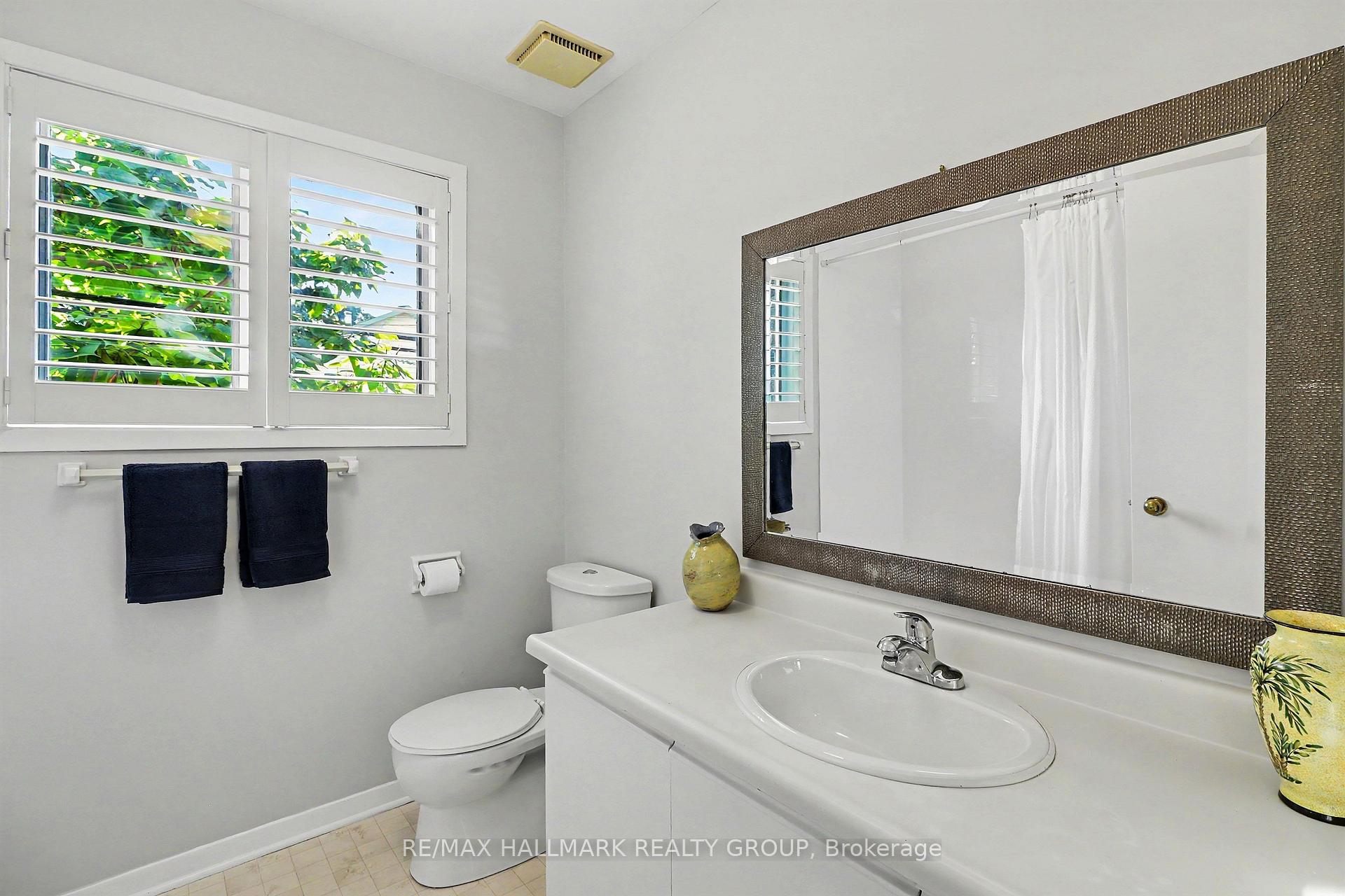 Photo 20 of 135 Evelyn Avenue, Ottawa, Ottawa East — HOMEH