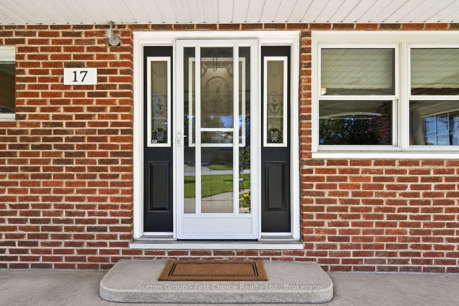 Photo 5 of 17 Regina Road, Huron East, Vanastra — HOMEH