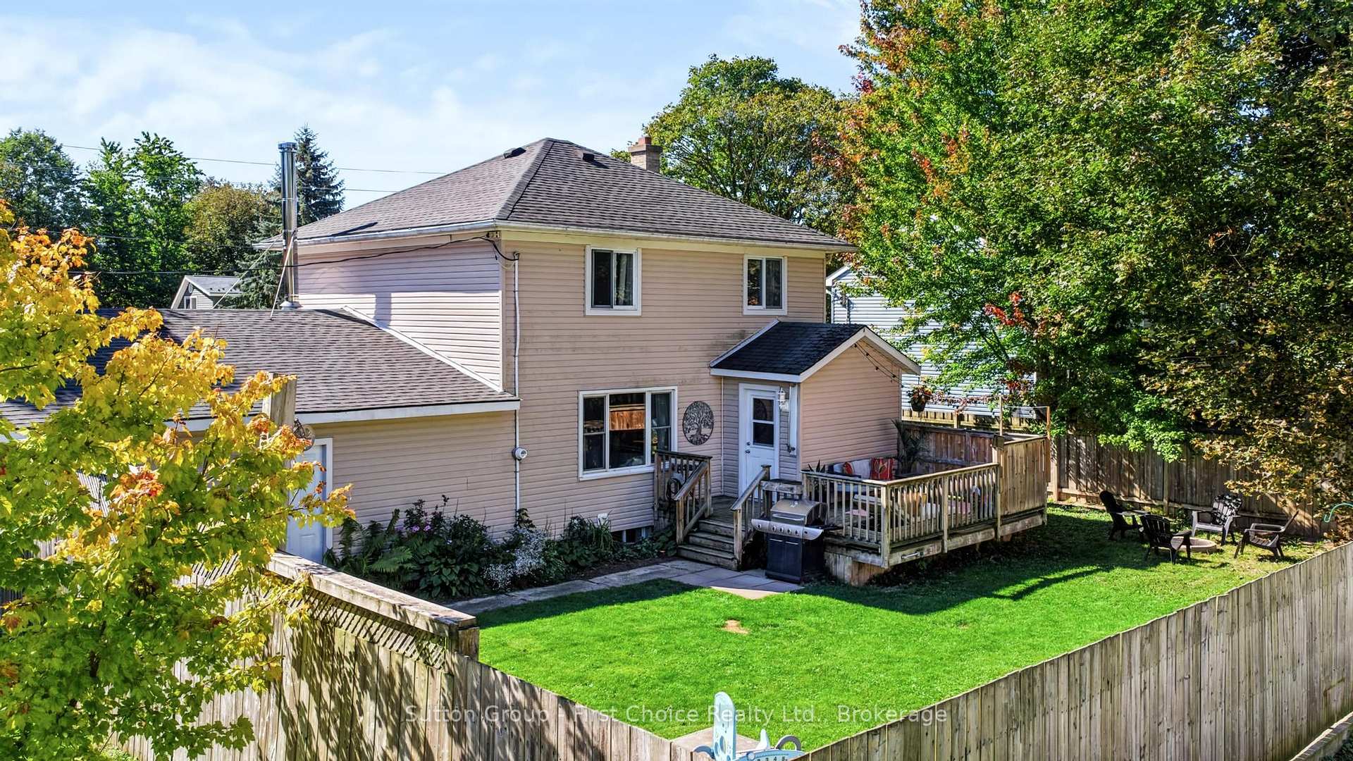 Photo 42 of 17 Regina Road, Huron East, Vanastra — HOMEH