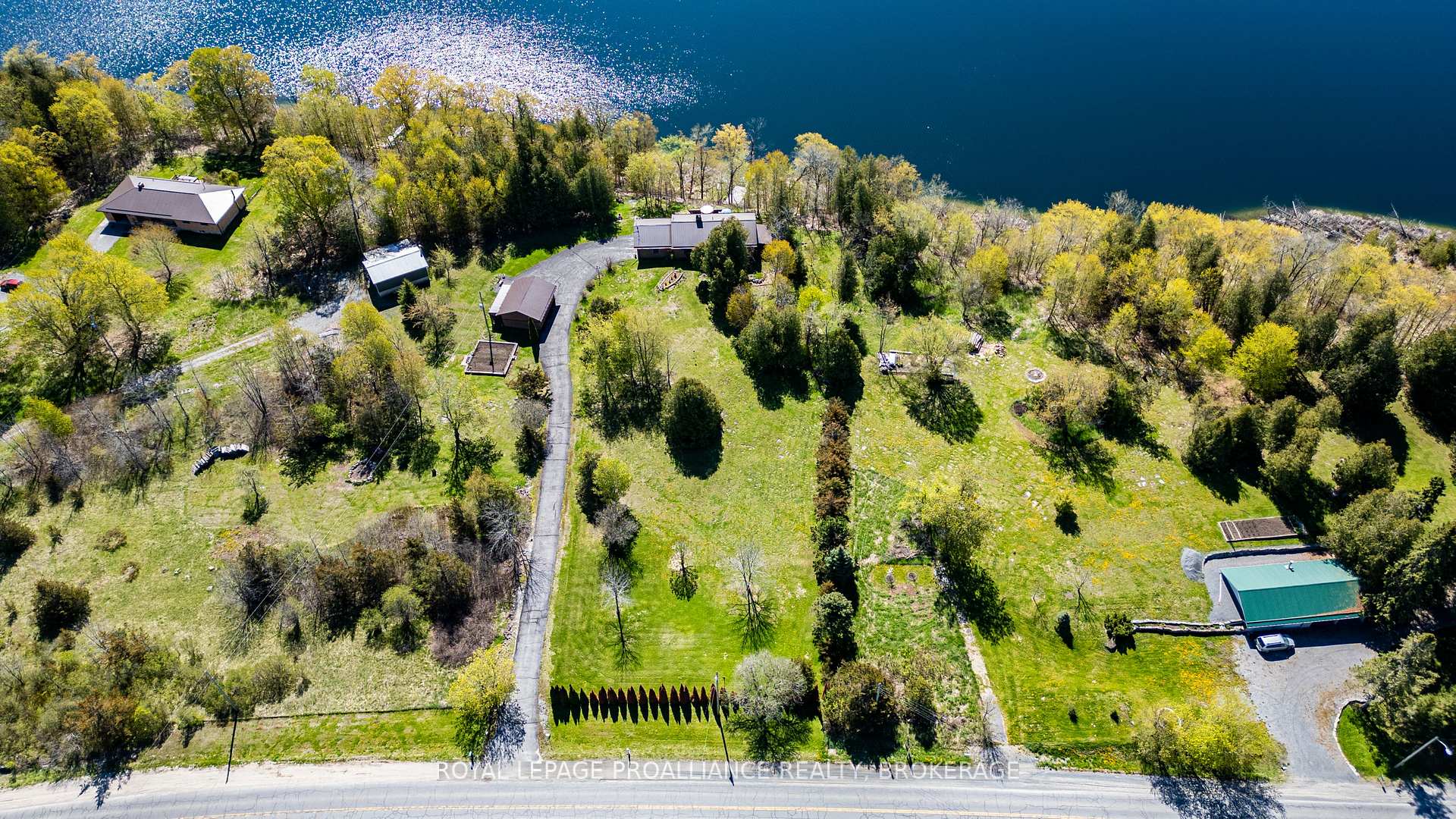 Photo 12 of 4822 Battersea Road, Frontenac, Frontenac South — HOMEH