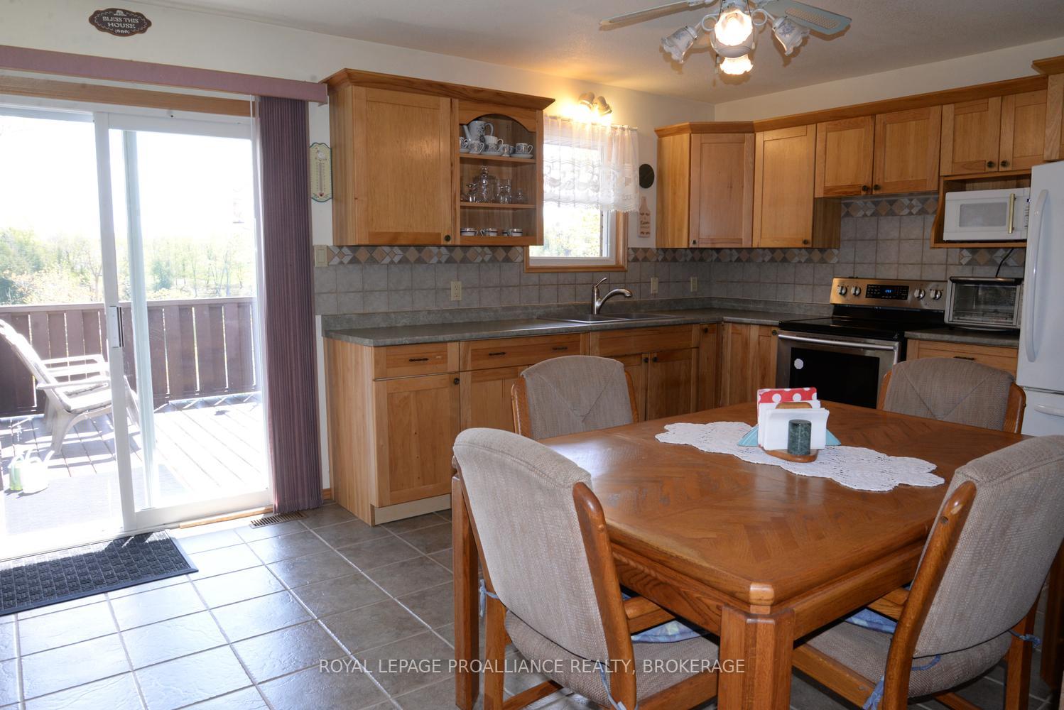 Photo 18 of 4822 Battersea Road, Frontenac, Frontenac South — HOMEH
