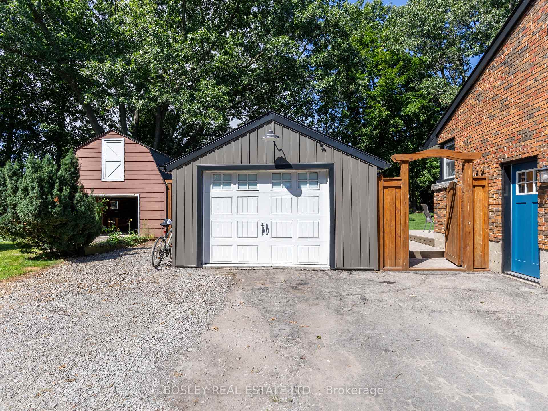 Photo 5 of 1180 Sunset Drive, Pelham, Fenwick — HOMEH
