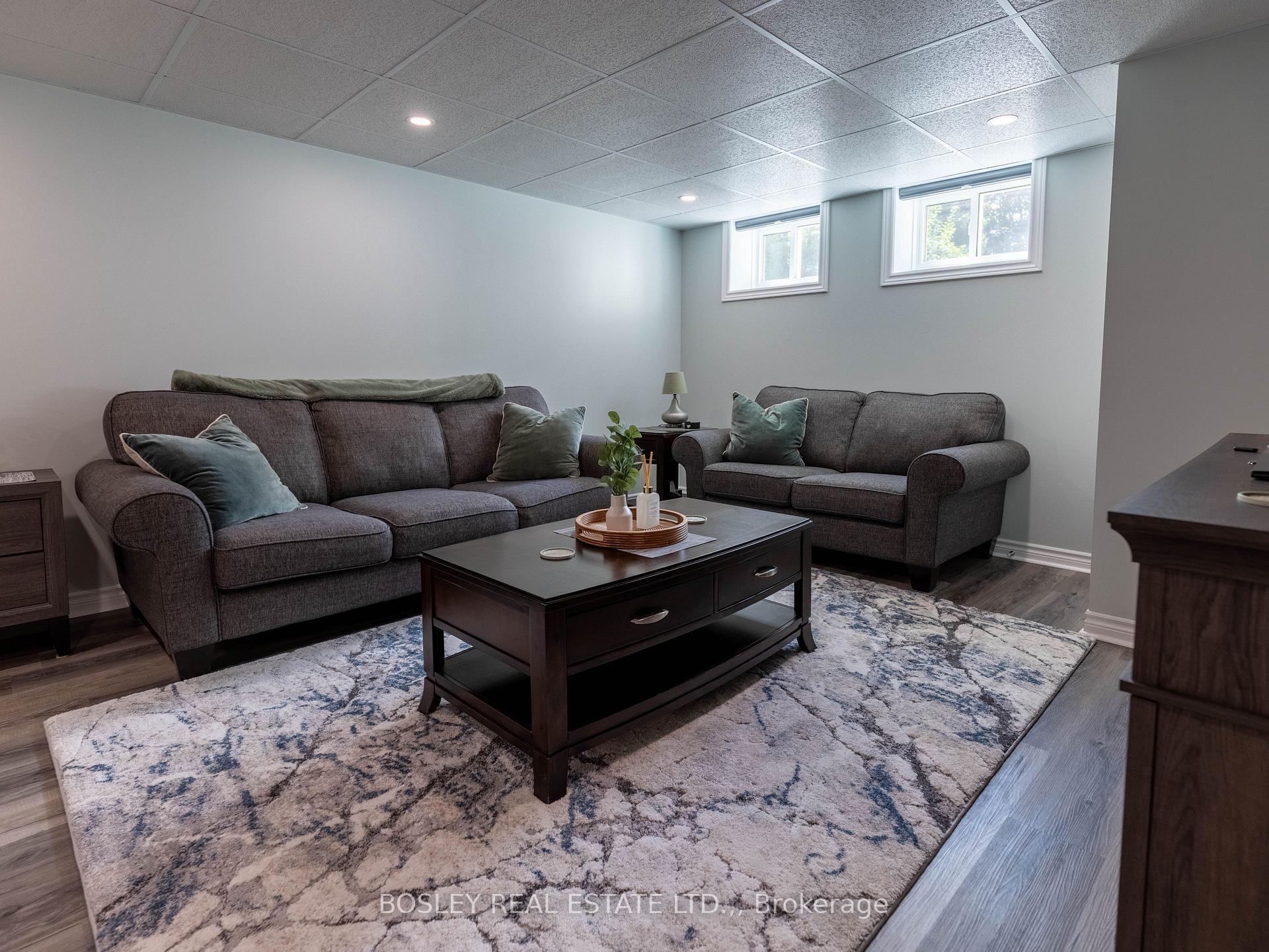 Photo 22 of 1180 Sunset Drive, Pelham, Fenwick — HOMEH