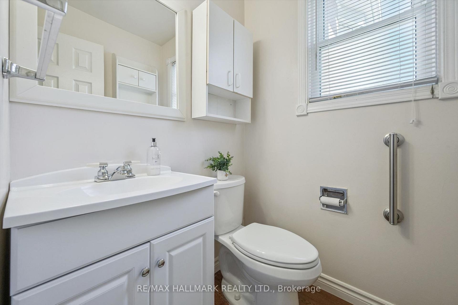 Photo 32 of 2209 Buttonbush Crescent, Mississauga, Erin Mills — HOMEH