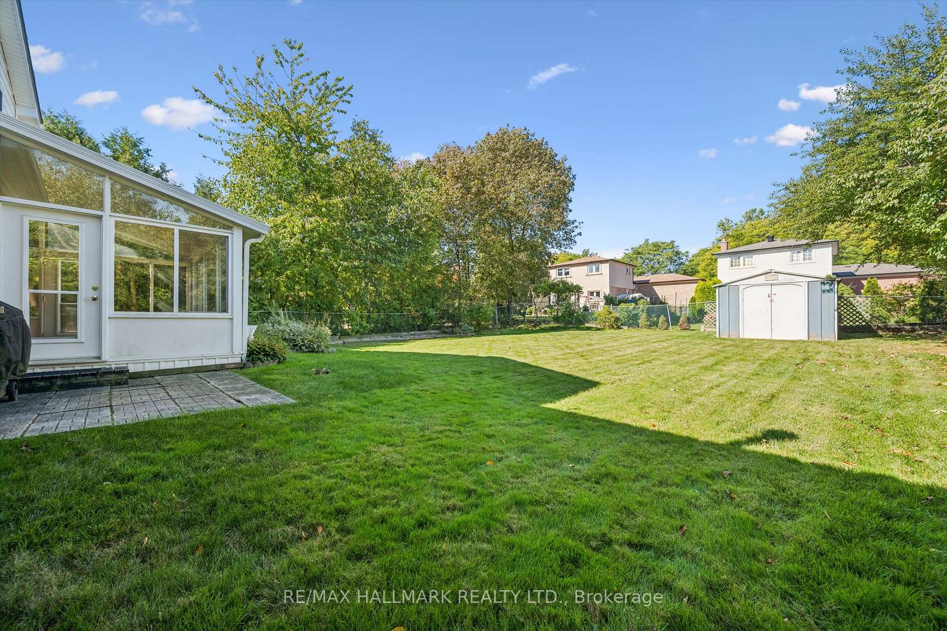 Photo 38 of 2209 Buttonbush Crescent, Mississauga, Erin Mills — HOMEH