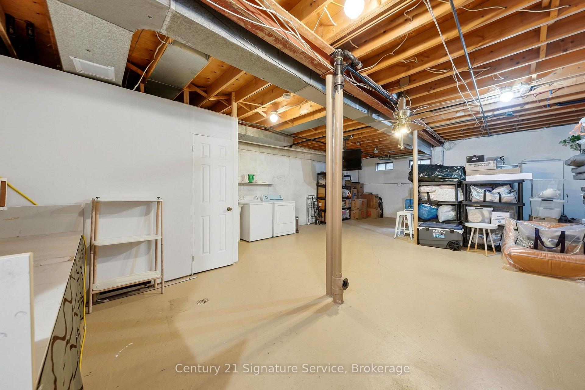 Photo 25 of Unit 8, 500 Silverthorne Crescent, Mississauga, Hurontario — HOMEH
