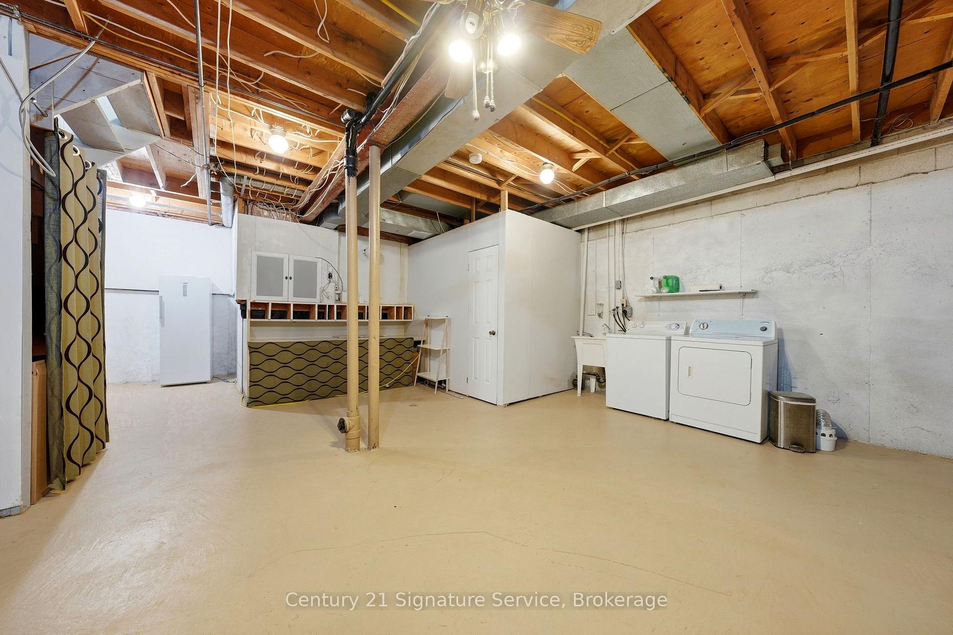 Photo 26 of Unit 8, 500 Silverthorne Crescent, Mississauga, Hurontario — HOMEH