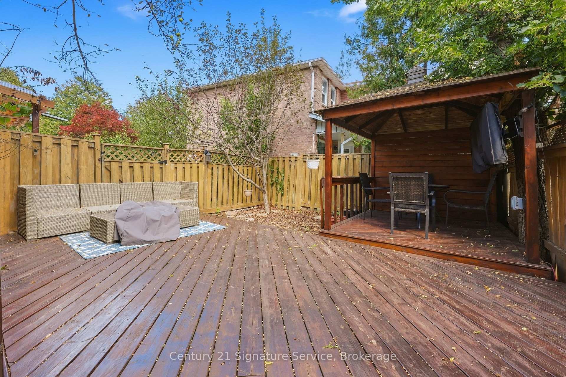 Photo 28 of Unit 8, 500 Silverthorne Crescent, Mississauga, Hurontario — HOMEH