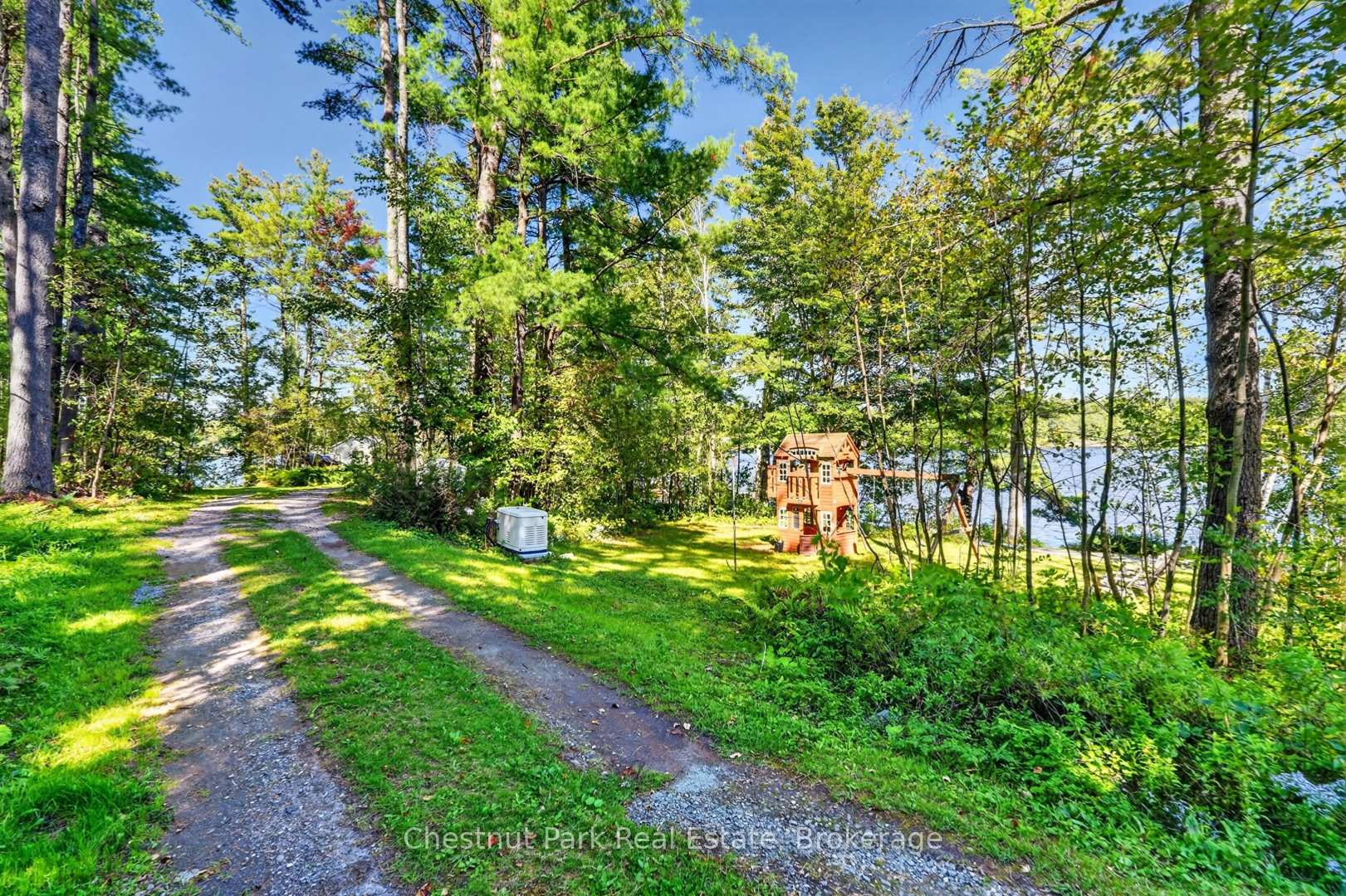Photo 34 of 1048 Nora Lane, Gravenhurst, Ryde — HOMEH