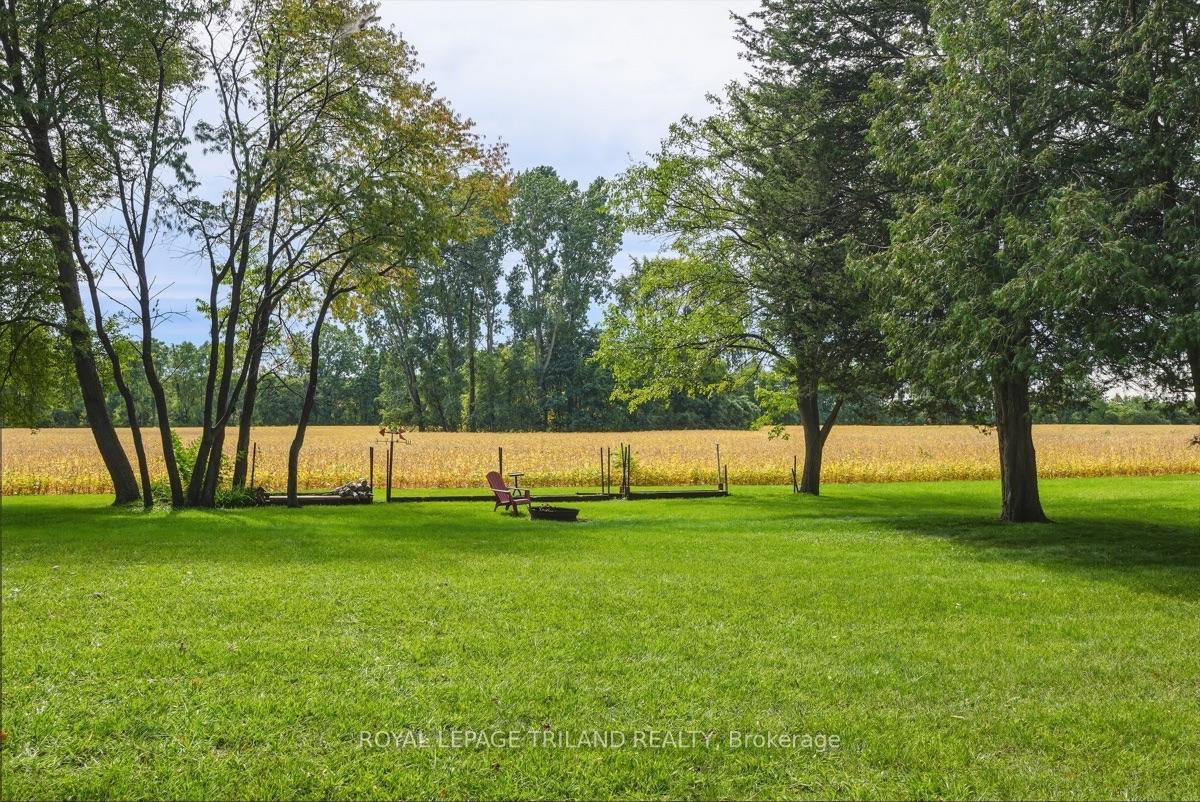 Photo 35 of 15198 St Ignatius Line, Chatham-Kent, Bothwell — HOMEH