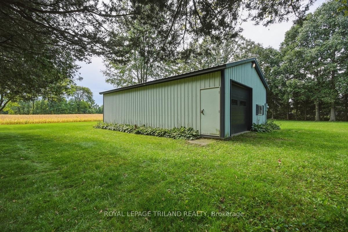 Photo 37 of 15198 St Ignatius Line, Chatham-Kent, Bothwell — HOMEH