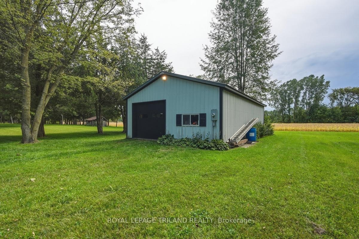Photo 39 of 15198 St Ignatius Line, Chatham-Kent, Bothwell — HOMEH