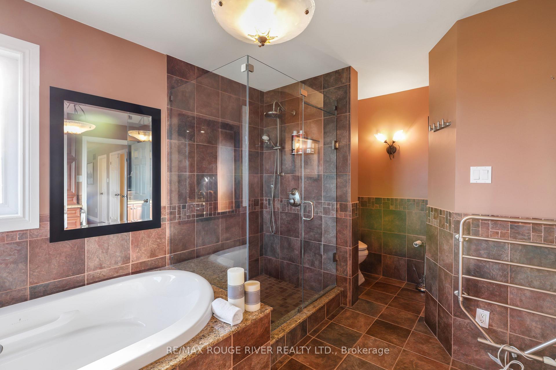 Photo 24 of 965 Ridge Valley Drive, Oshawa, Pinecrest — HOMEH