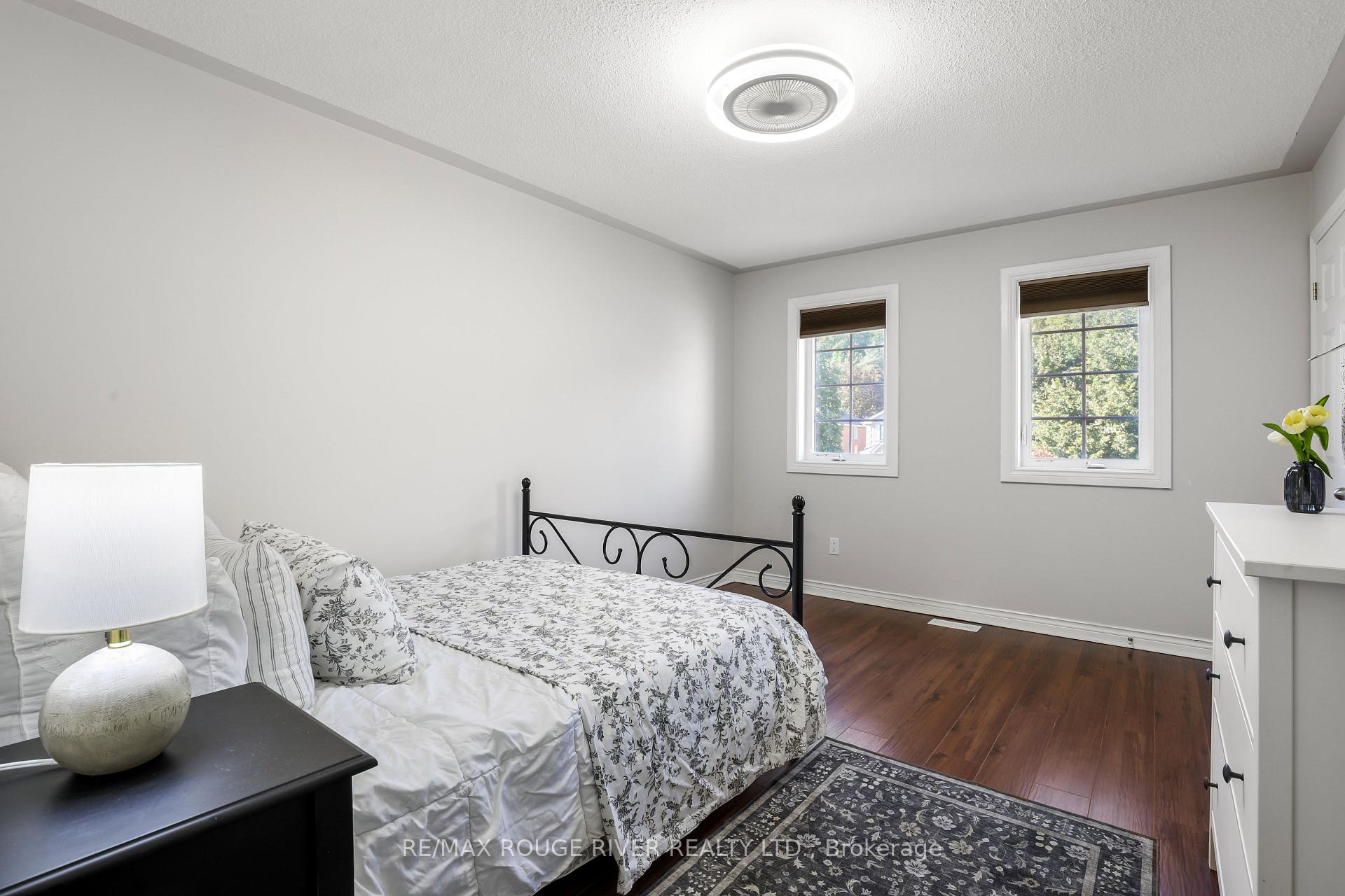 Photo 28 of 965 Ridge Valley Drive, Oshawa, Pinecrest — HOMEH