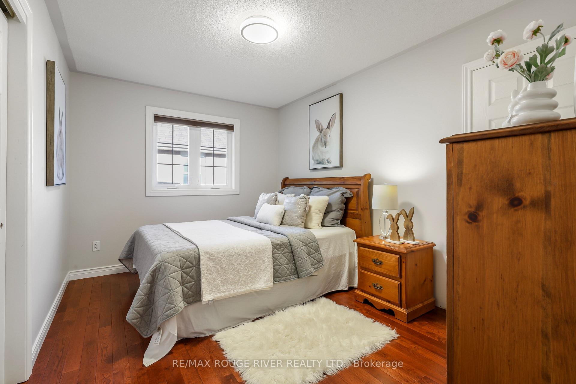 Photo 31 of 965 Ridge Valley Drive, Oshawa, Pinecrest — HOMEH