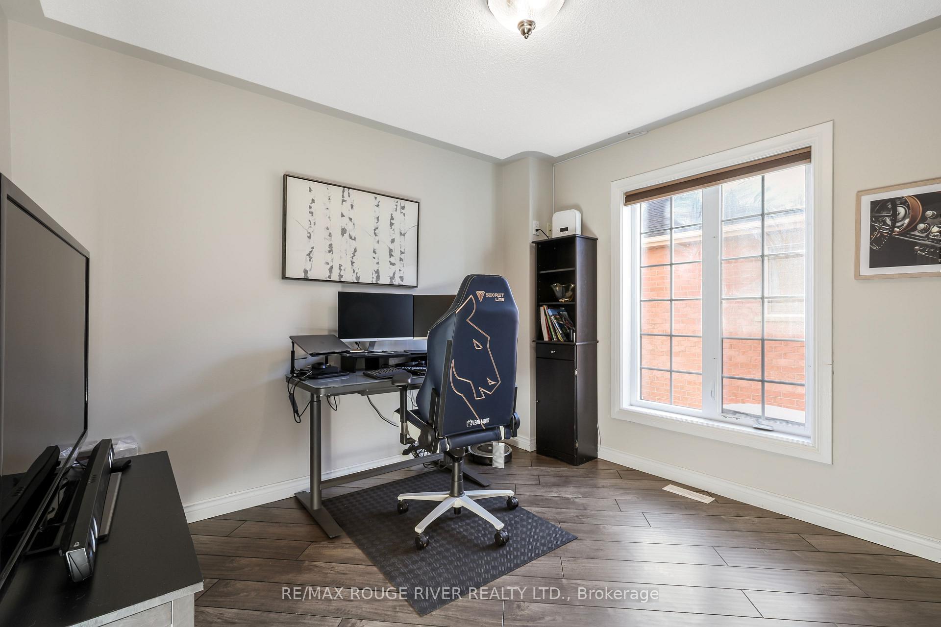 Photo 47 of 965 Ridge Valley Drive, Oshawa, Pinecrest — HOMEH