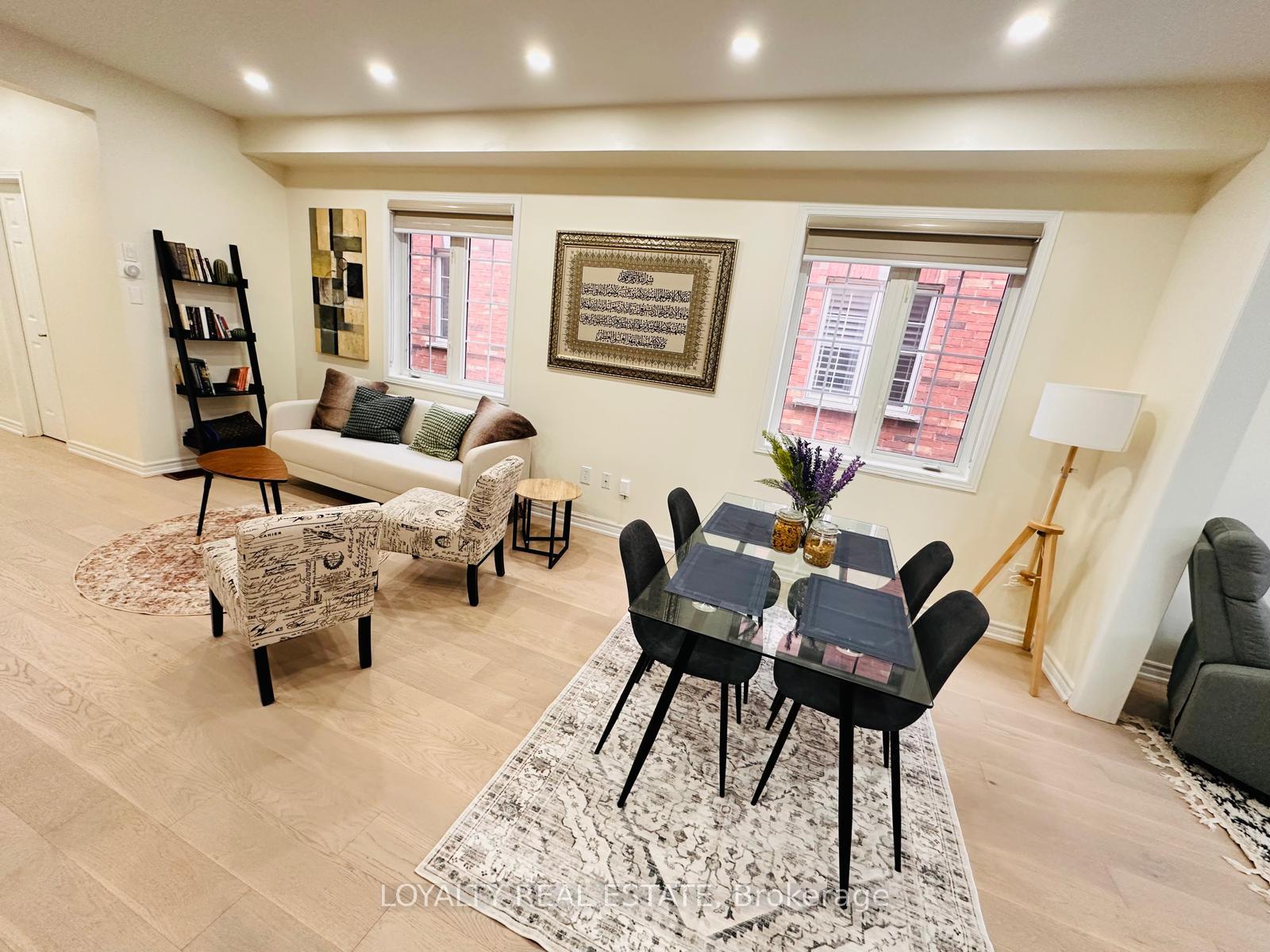 Photo 8 of 28 Thorp Crescent, Ajax, Central West — HOMEH