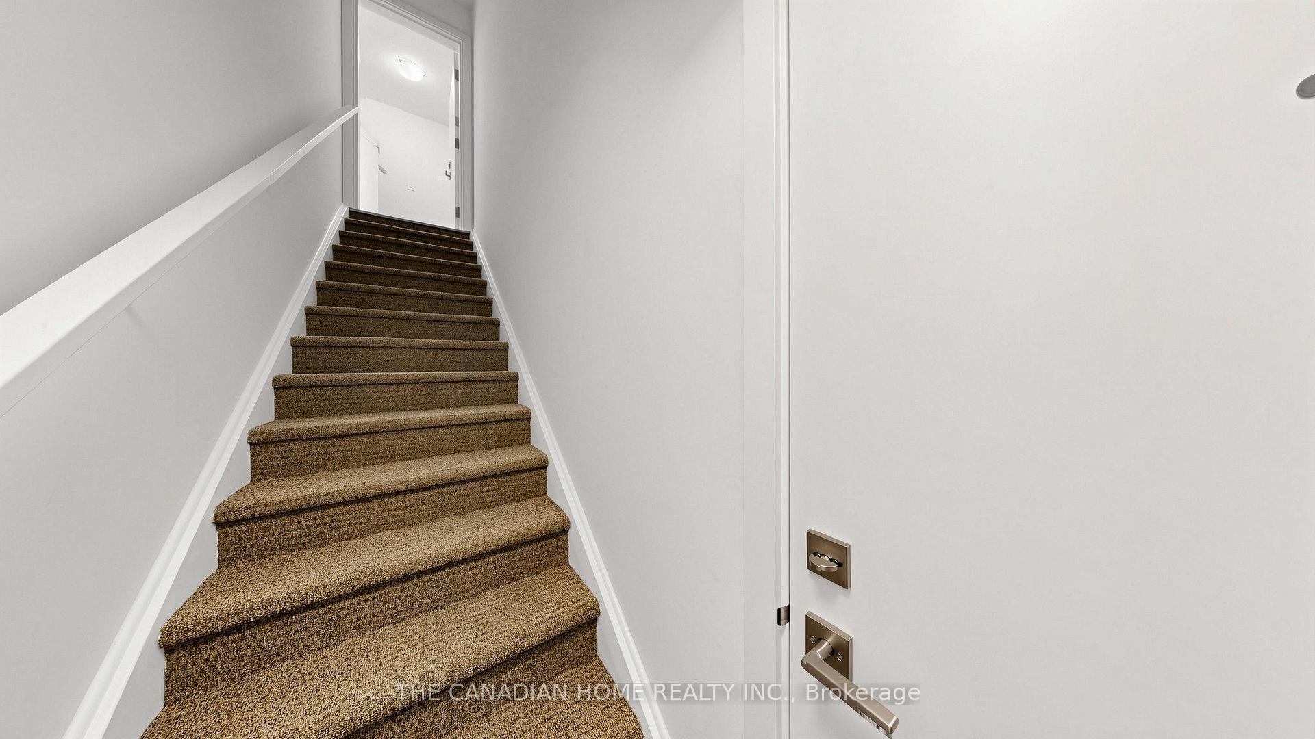 Photo 4 of Unit 7, 45 Romilly Avenue, Brampton, Northwest Brampton — HOMEH