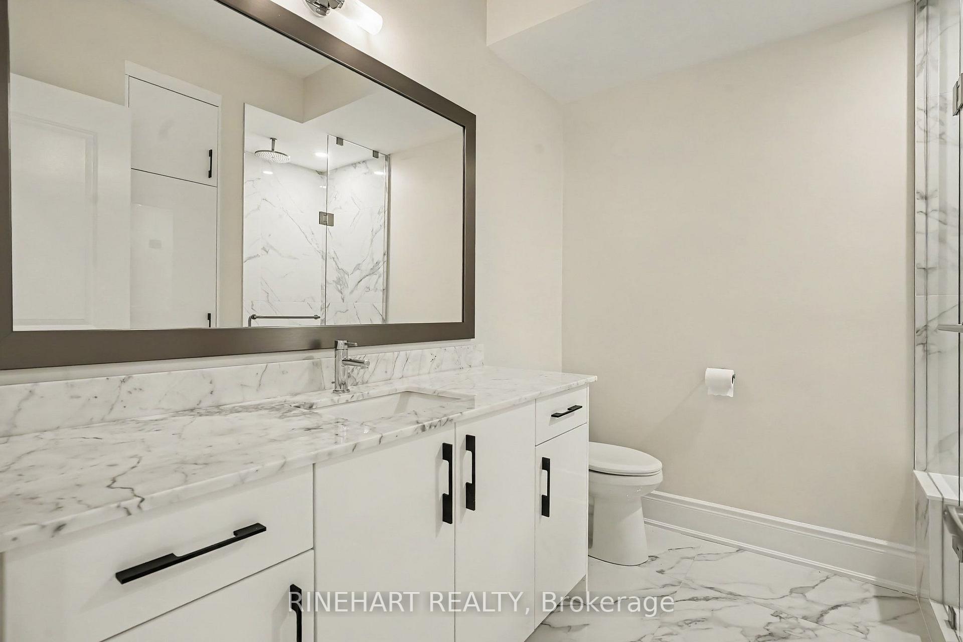 Photo 13 of 2082 Queensborough Gate, Mississauga, Central Erin Mills — HOMEH