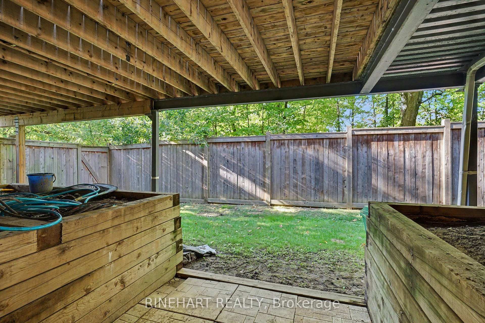 Photo 24 of 2082 Queensborough Gate, Mississauga, Central Erin Mills — HOMEH