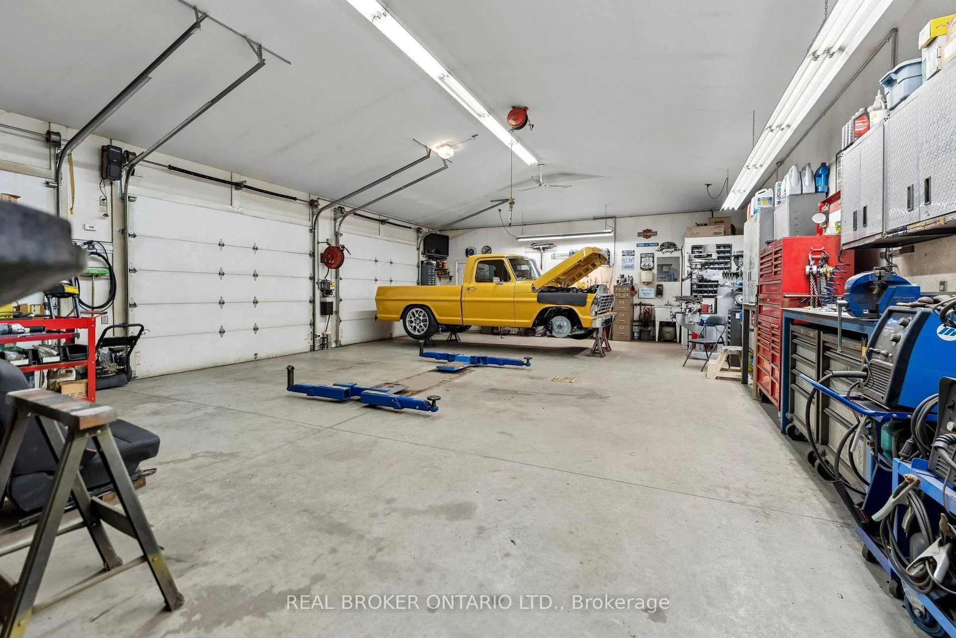 Photo 33 of 15191 Airport Road, Caledon, Rural Caledon — HOMEH