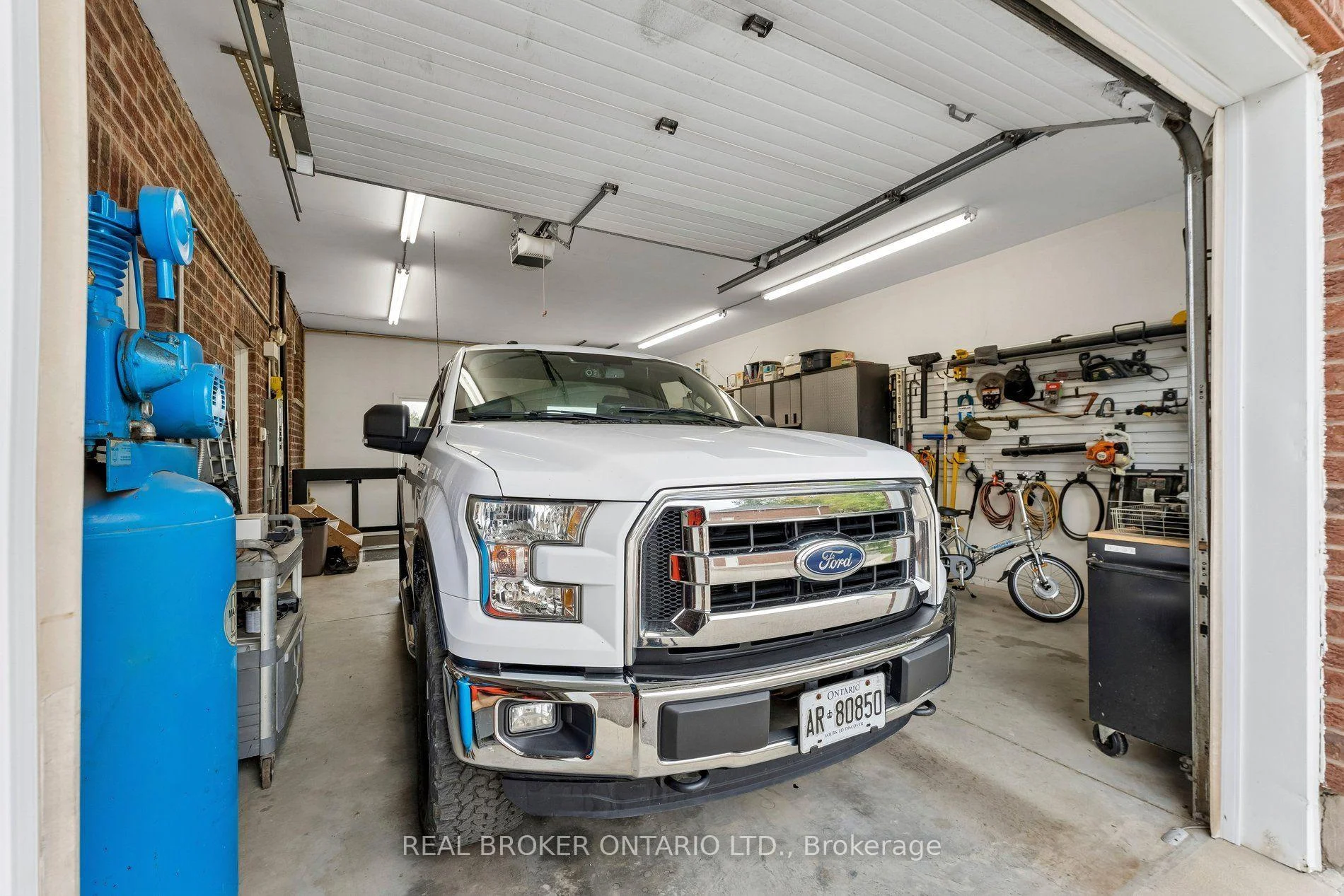Photo 38 of 15191 Airport Road, Caledon, Rural Caledon — HOMEH