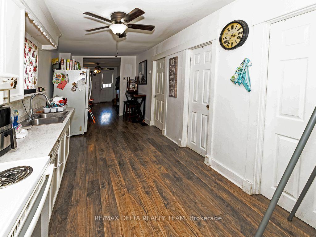 Photo 8 of 212 Mc Connell Avenue, Cornwall, Cornwall — HOMEH