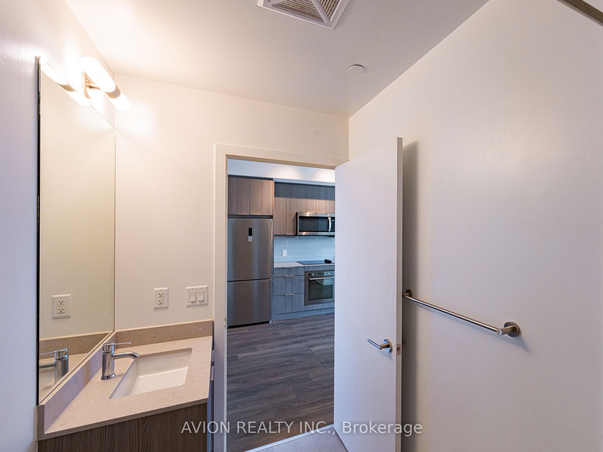 Photo 11 of Unit 902, 36 Forest Manor Road, North York, Henry Farm — HOMEH