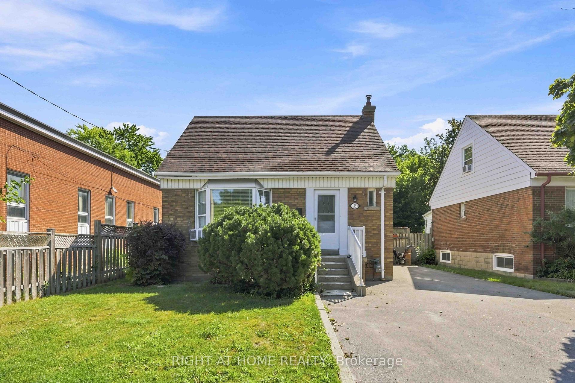 Front of 1351 Warden Avenue
