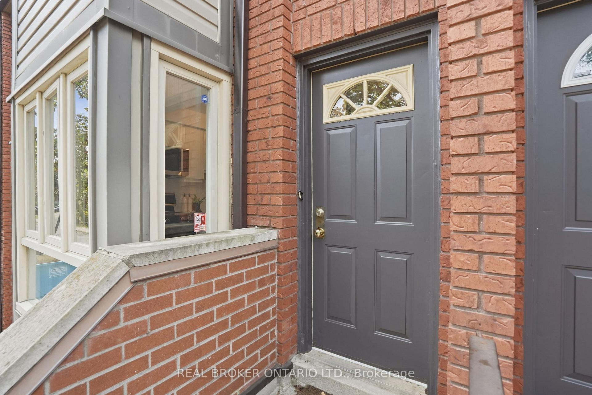 Photo 4 of Unit 407, 895 Maple Avenue, Burlington, Brant — HOMEH
