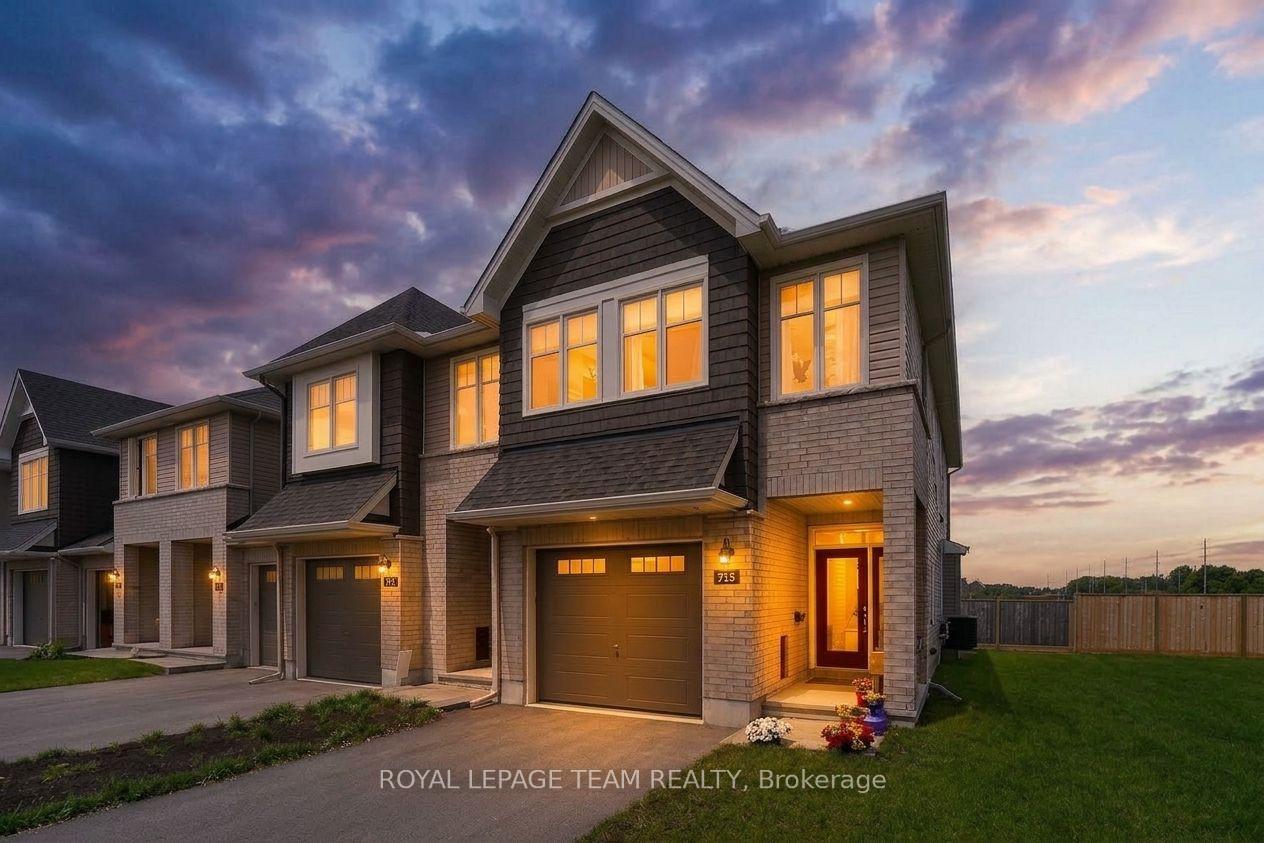 Photo of 715 Maverick Crescent