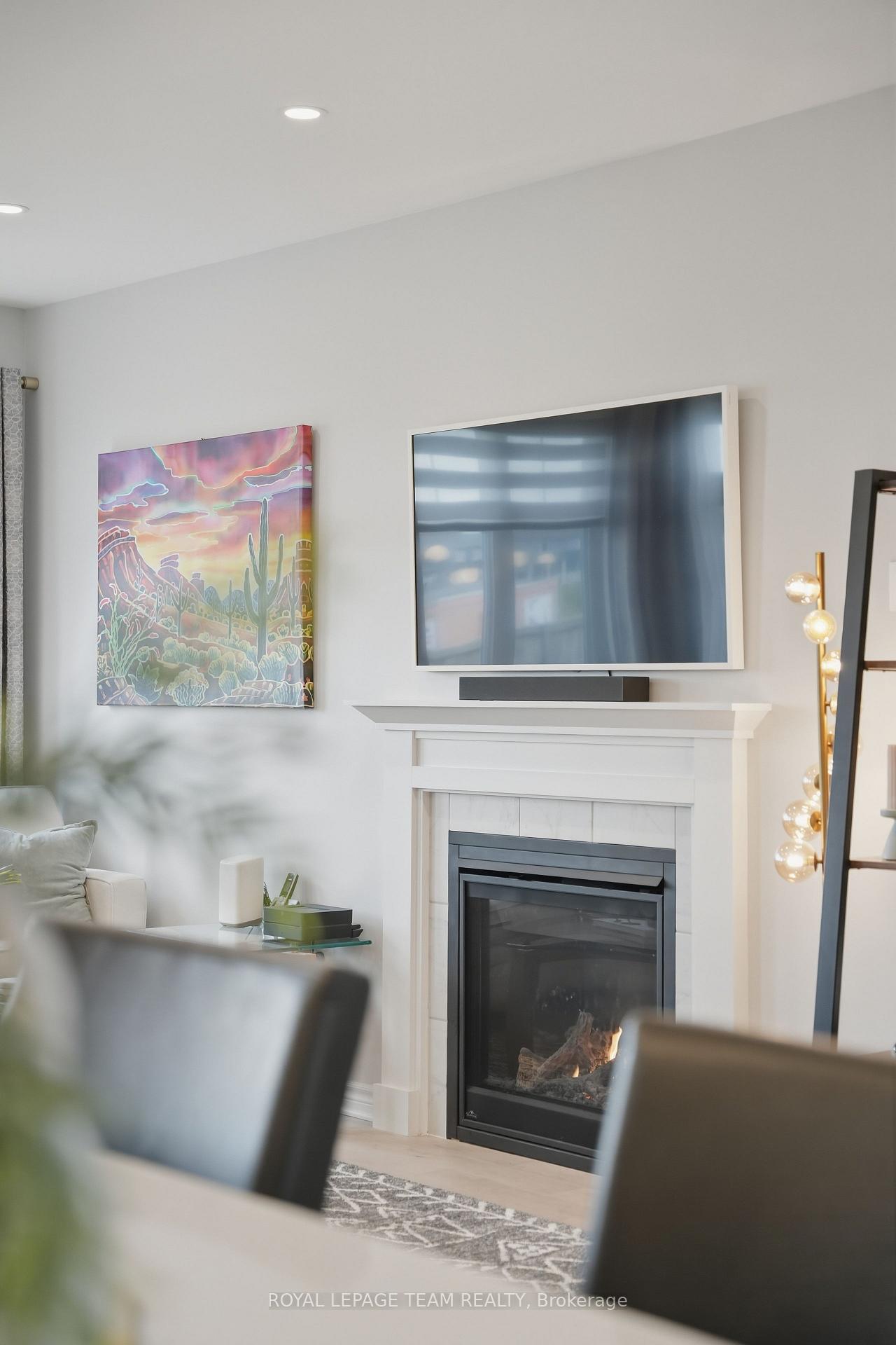 Photo 14 of 715 Maverick Crescent, Ottawa, Remainder of Stittsville & Area — HOMEH