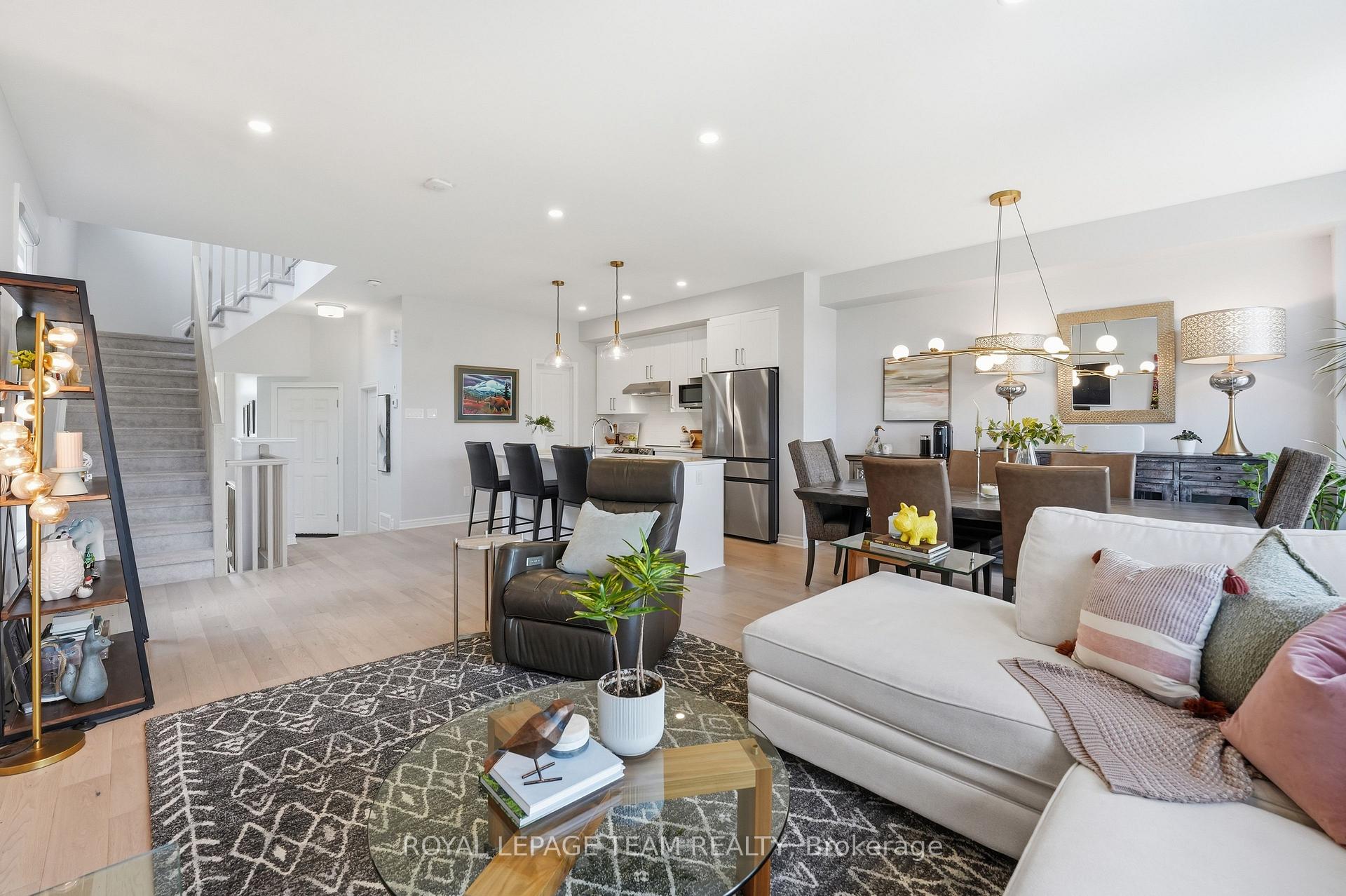 Photo 18 of 715 Maverick Crescent, Ottawa, Remainder of Stittsville & Area — HOMEH