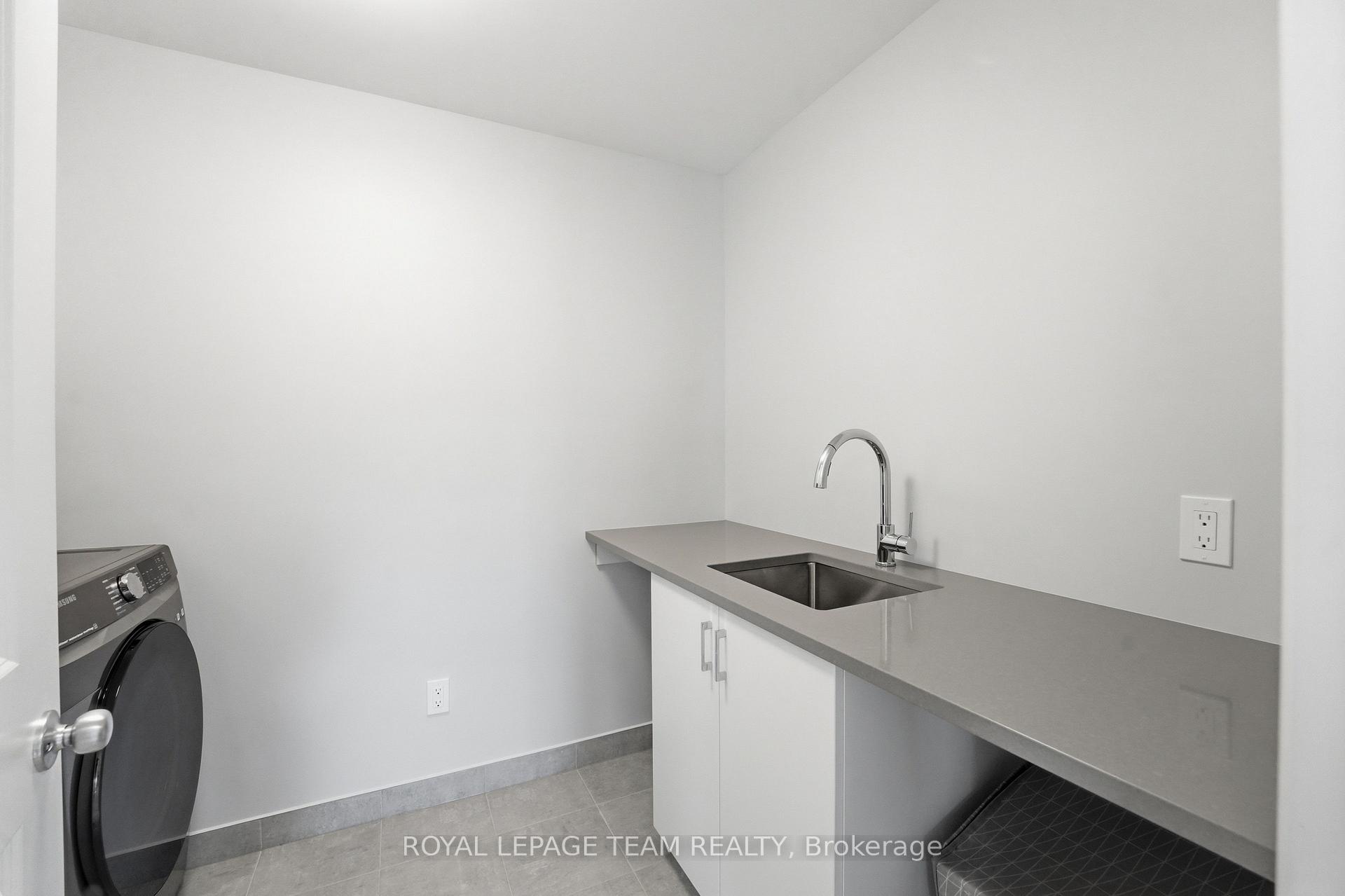 Photo 31 of 715 Maverick Crescent, Ottawa, Remainder of Stittsville & Area — HOMEH