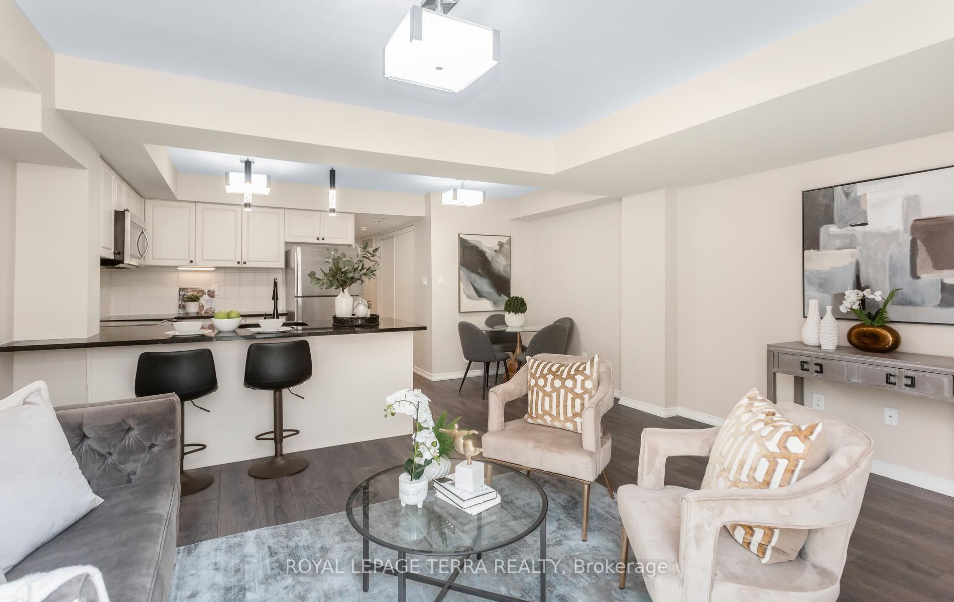 Photo 10 of Unit 101, 3 Applewood Lane, Etobicoke, Etobicoke West Mall — HOMEH