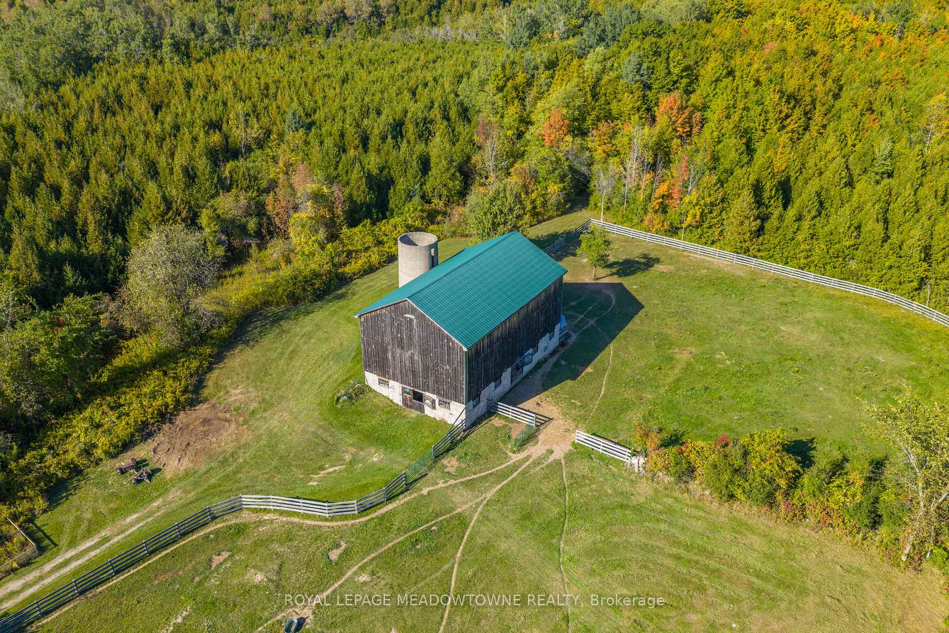 Photo 2 of 16089 Shaws Creek Road, Caledon, Rural Caledon — HOMEH