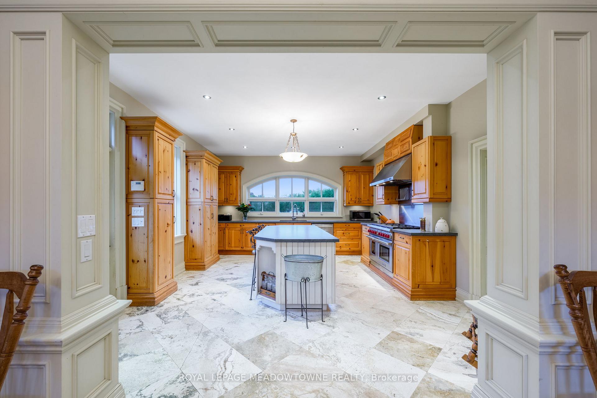 Photo 8 of 16089 Shaws Creek Road, Caledon, Rural Caledon — HOMEH