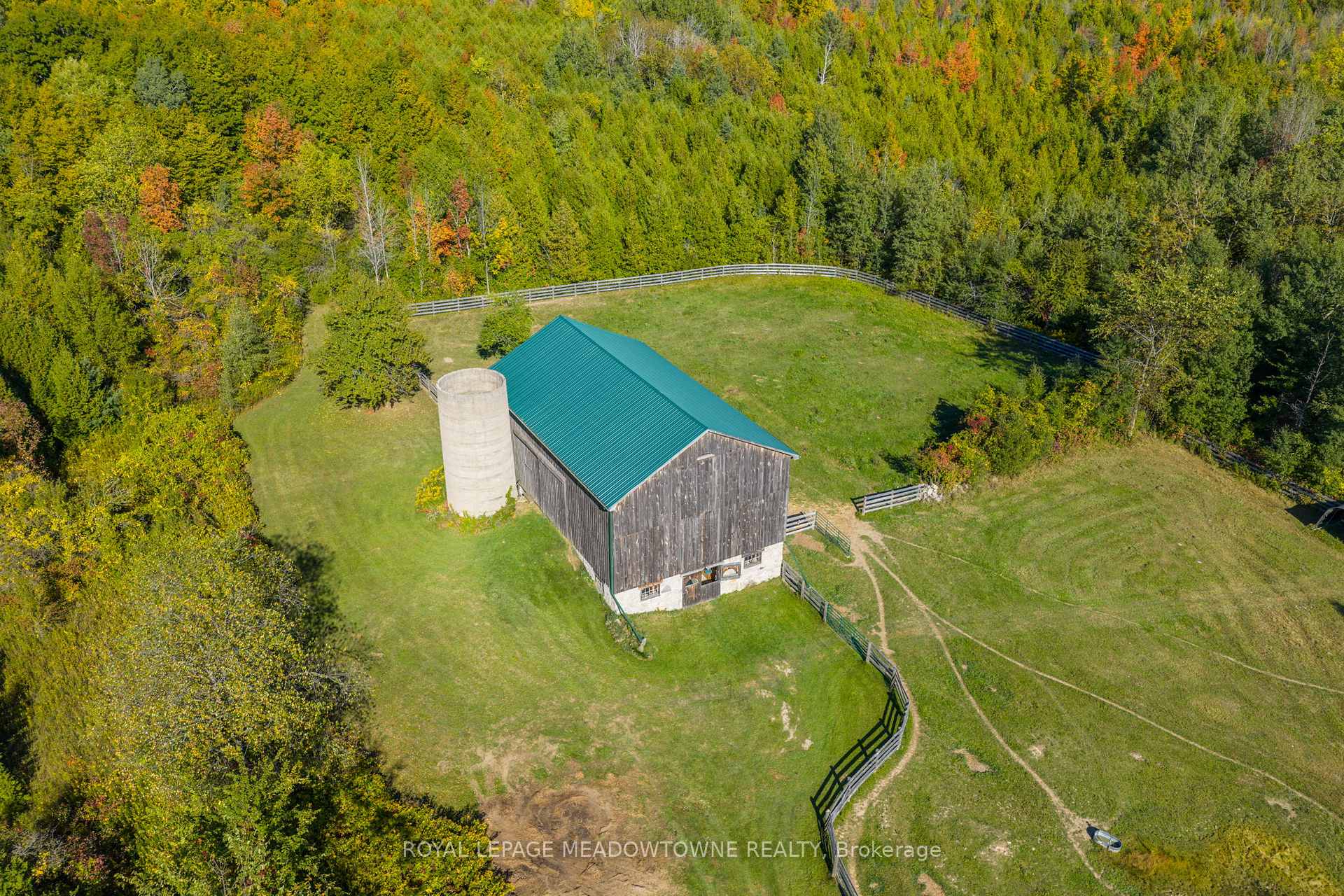 Photo 35 of 16089 Shaws Creek Road, Caledon, Rural Caledon — HOMEH