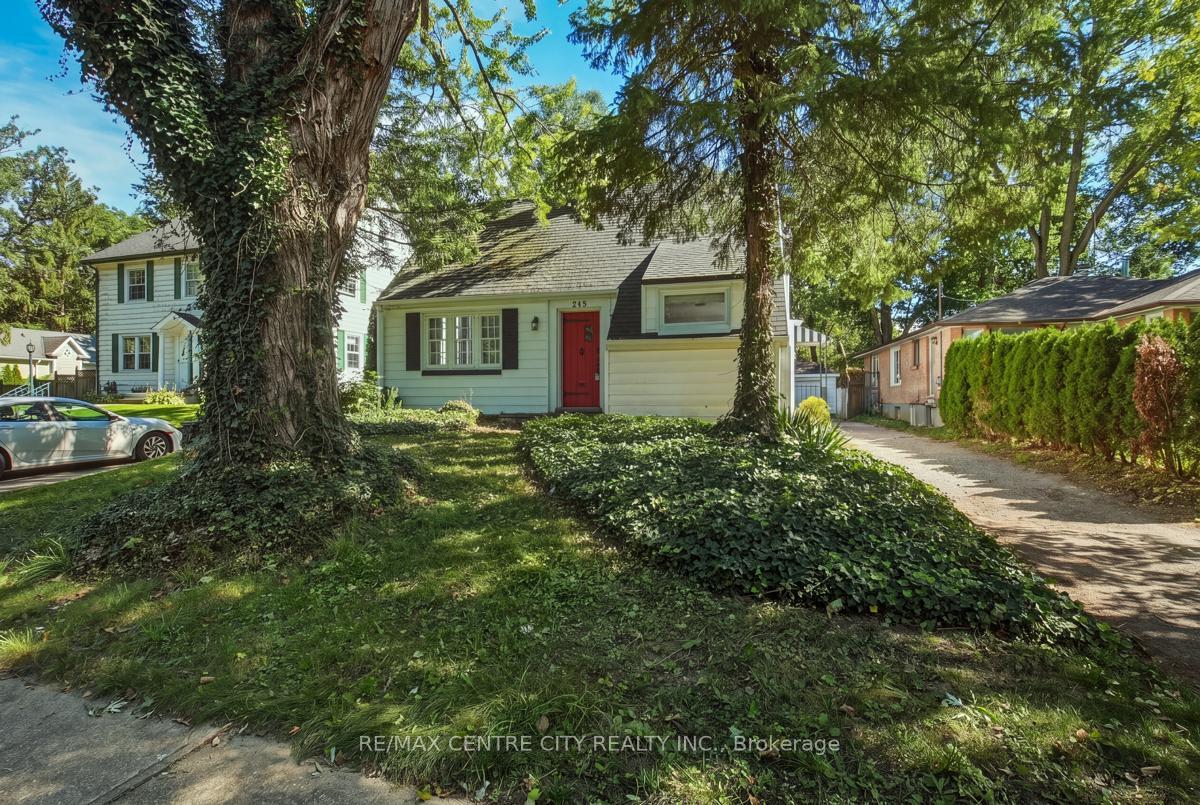 Photo 2 of 245 Bernard Avenue, London, East B — HOMEH